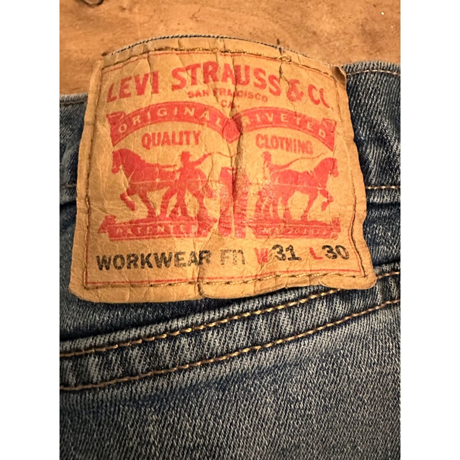 Levi's Levi's Jeans Mens 31x30 Regular Taper Blue Denim Dark Wash Workwear Fit Size US 31 - 4 Thumbnail