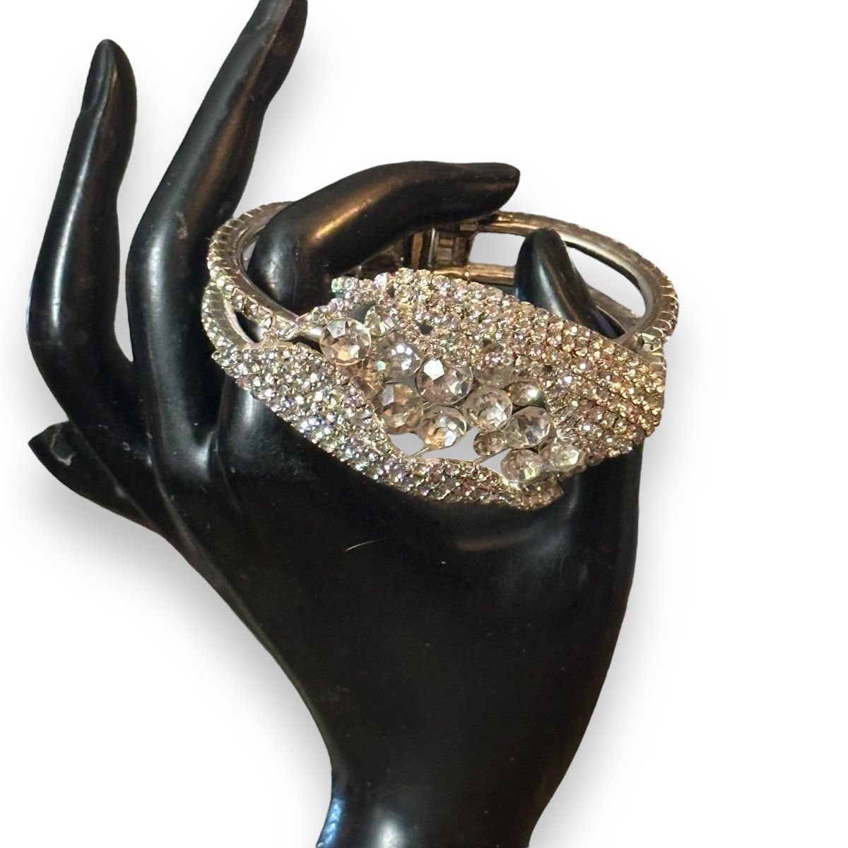 Vintage Vintage rhinestone clamper bracelet Size ONE SIZE - 3 Thumbnail