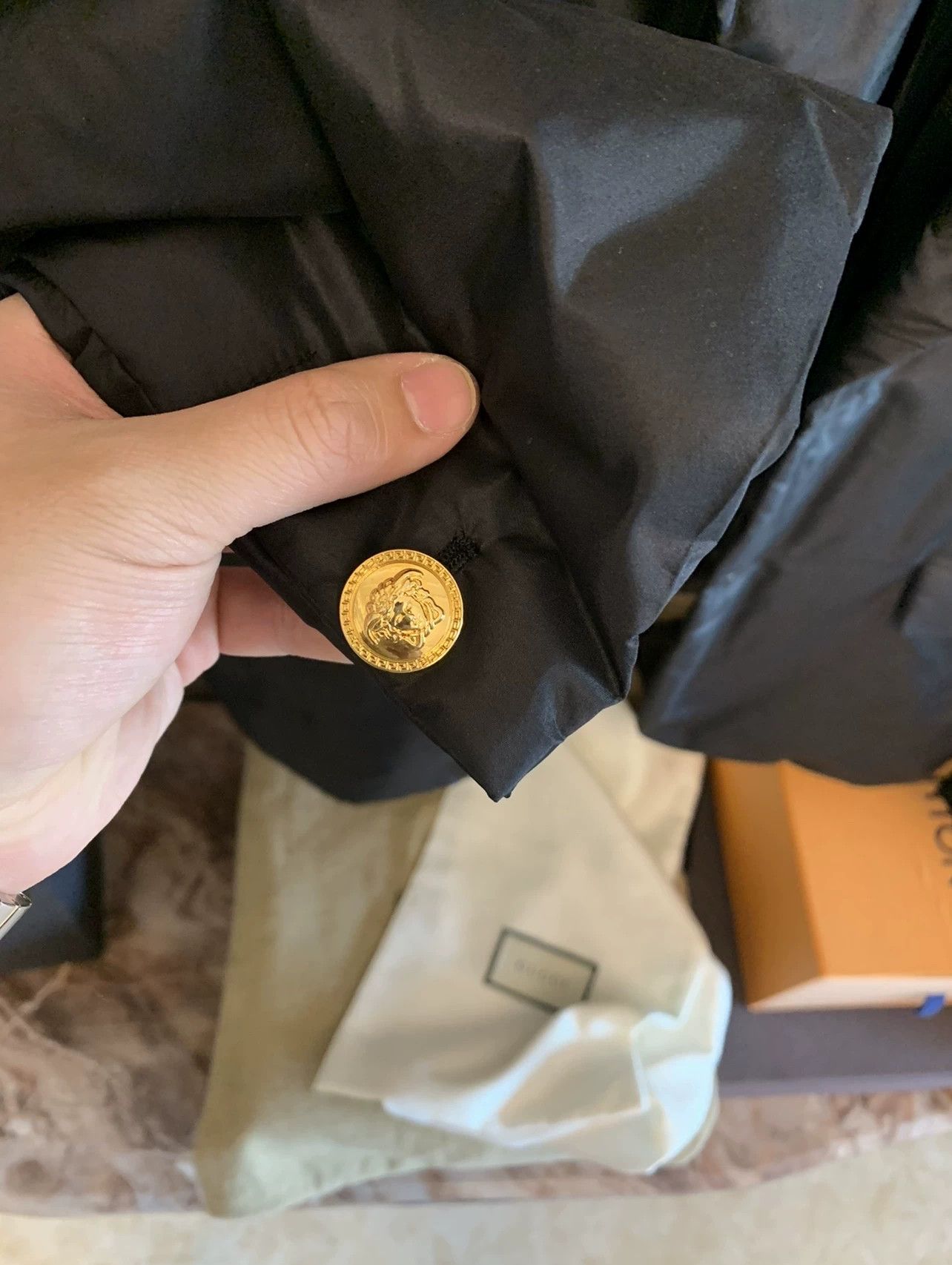 Versace Versace Silk Lined Gold Button Lightweight Blazer 48 Size US M / EU 48-50 / 2 - 4 Thumbnail