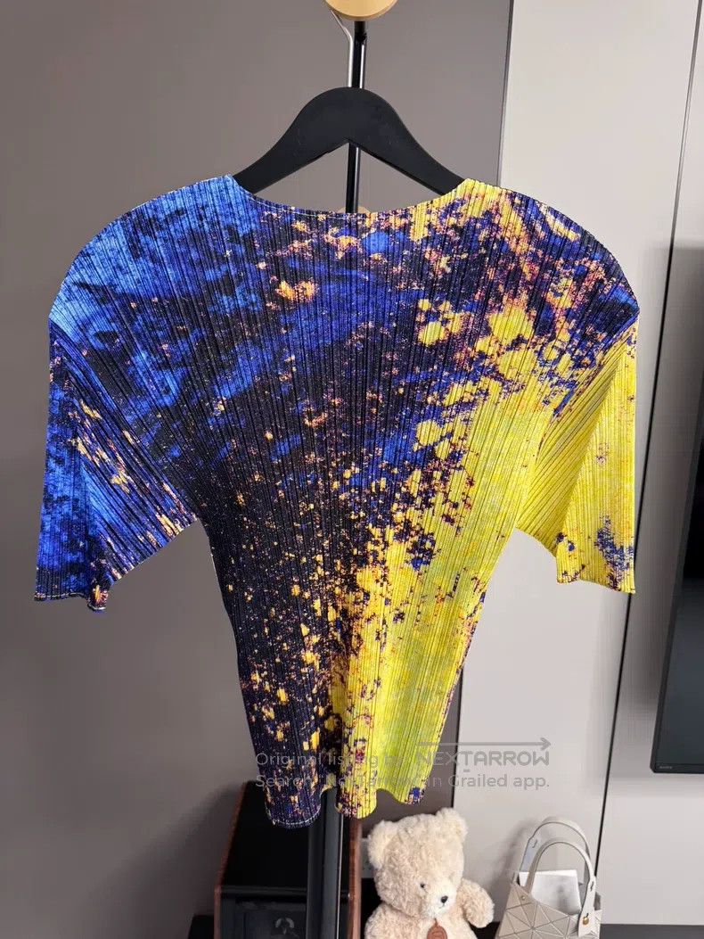 Issey Miyake Issey Miyake Starry Sky Series Short Sleeve Top Size L / US 10 / IT 46 - 2 Thumbnail