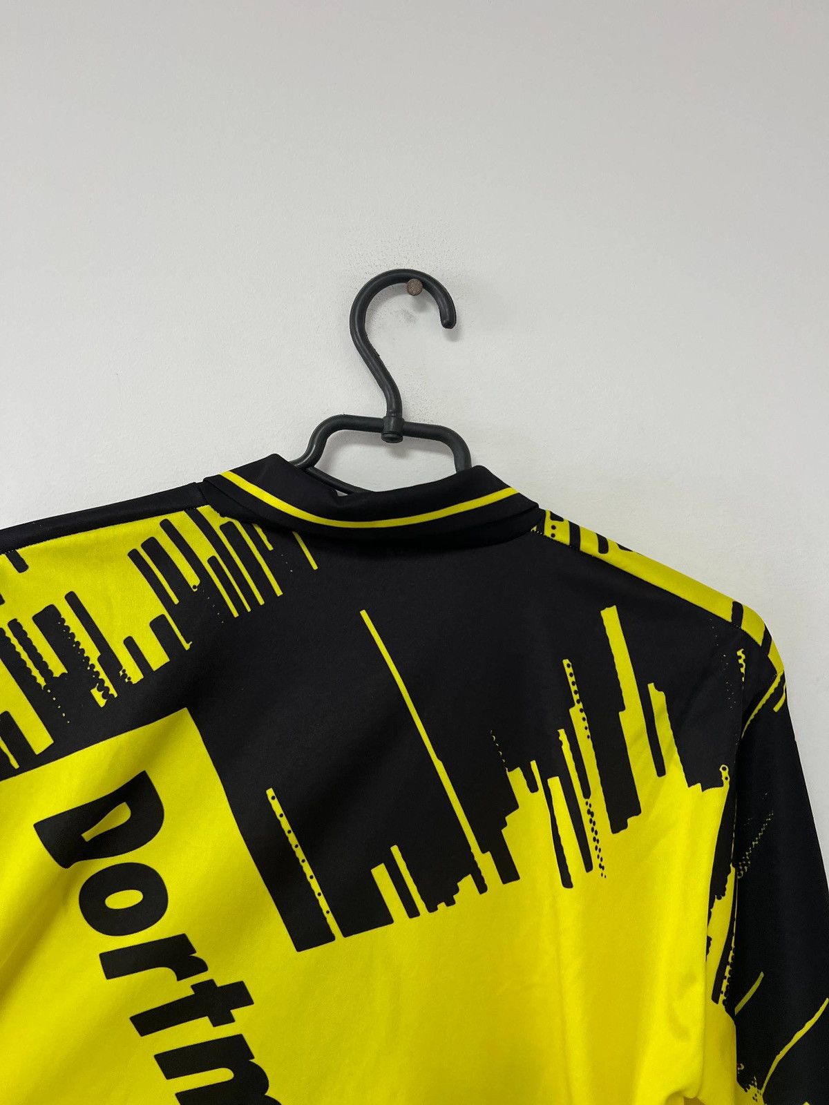 Other Borussia Dortmund 1993/1994 Long sleeve Replica Football S/M Size US M / EU 48-50 / 2 - 18 Thumbnail