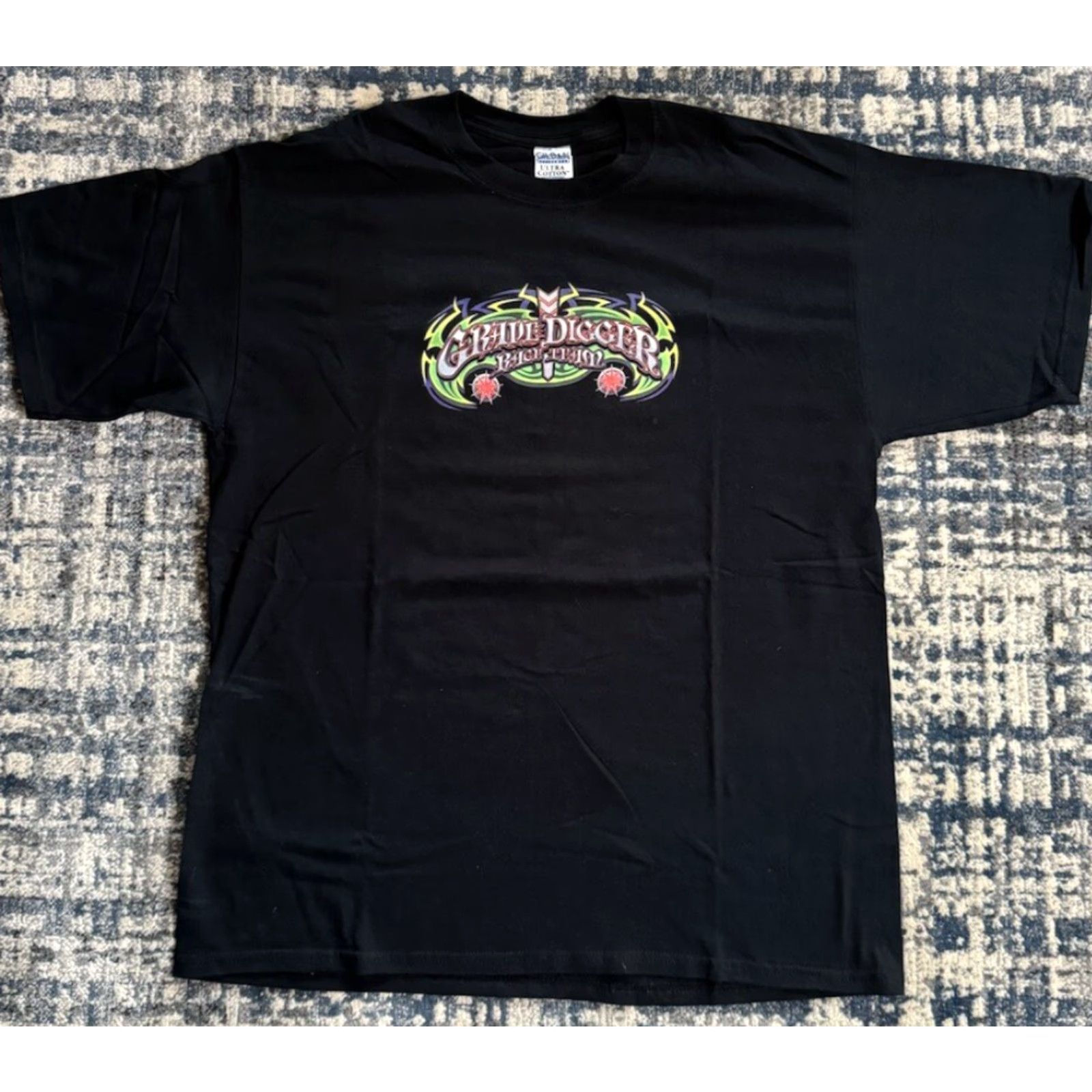 Gildan VINTAGE Grave Digger Racing Team T Shirt XL Dennis Anderson Monster Truck Shirt Mens Black Graphic Print 2000s Halloween Cars Horror Logo Double-Sided Size US XL / EU 56 / 4 - 4 Thumbnail