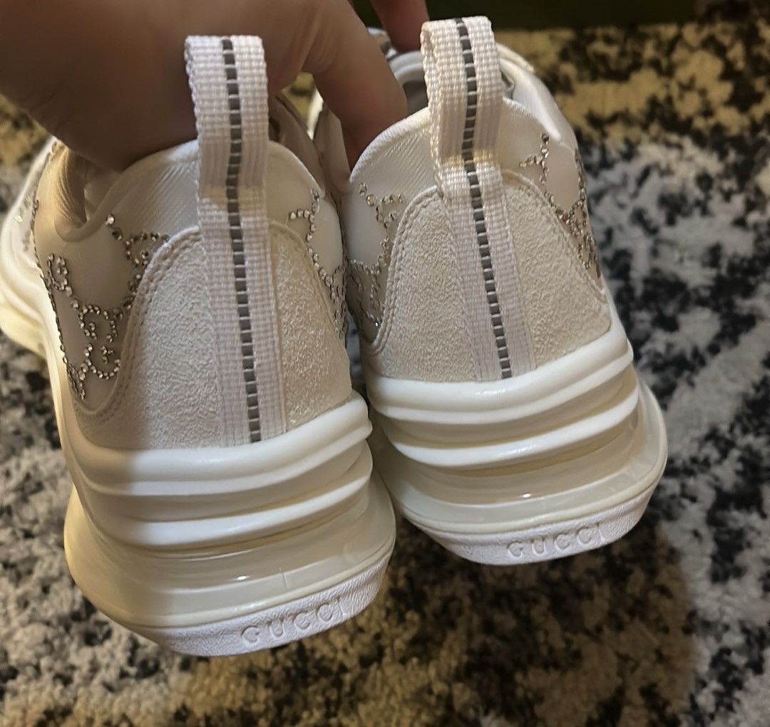 Gucci Gucci Run Sneakers GG Crystal White size 37 Size US 7 / IT 37 - 6 Thumbnail