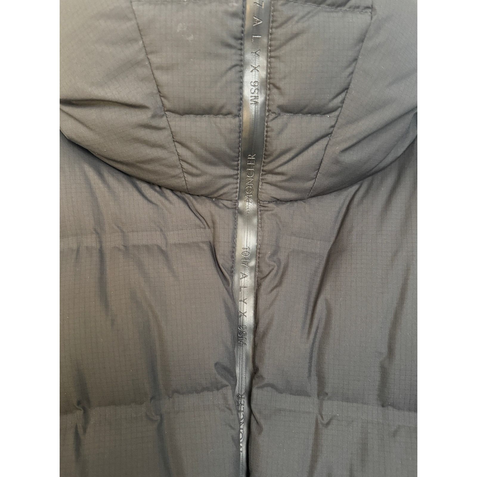 Moncler Genius Genius 6 Moncler 1017 ALYX 9SM Down Zenit Giubbotto Jacket Size US S / EU 44-46 / 1 - 7 Thumbnail