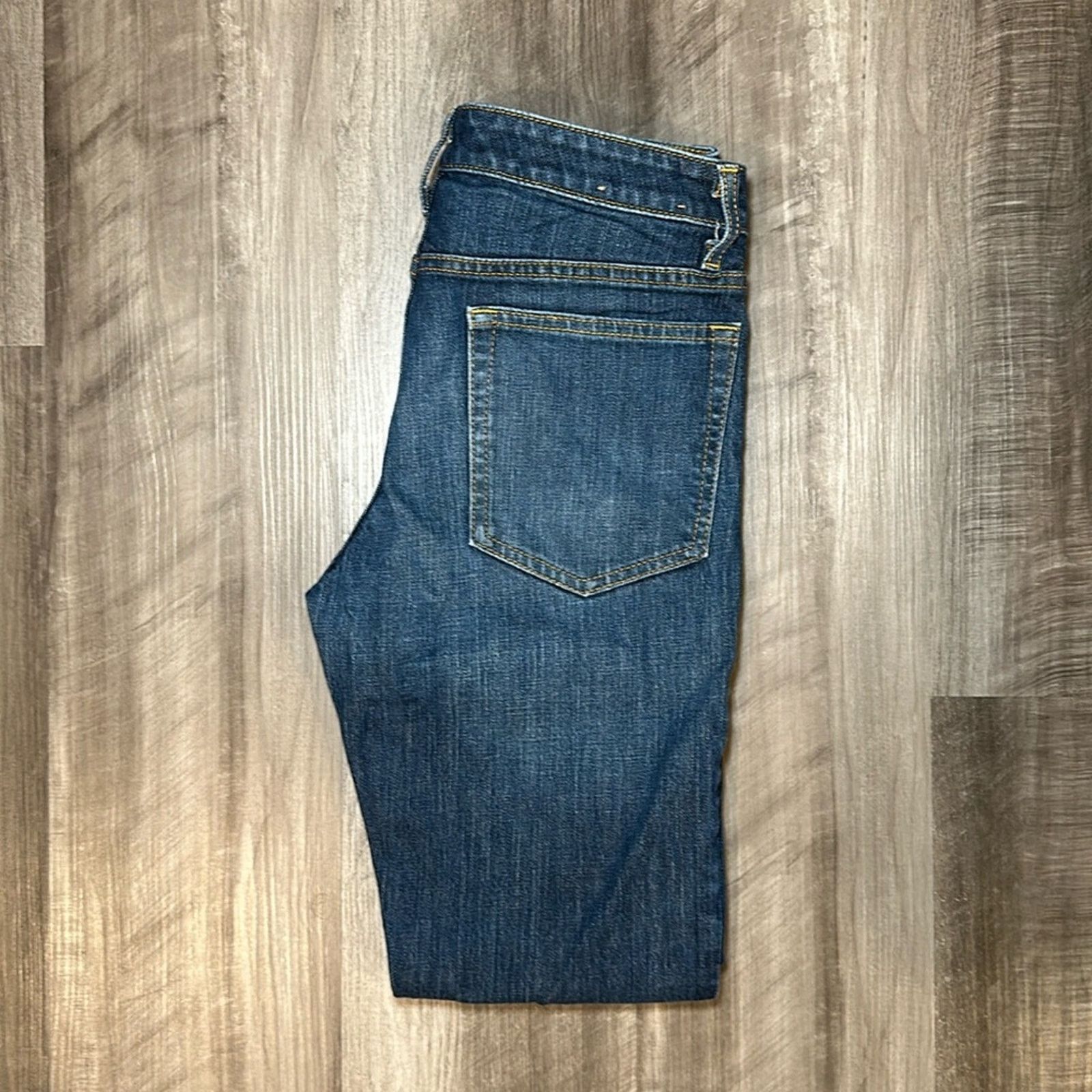 Vineyard Vines Vineyard Vines Slim Straight Jeans - 28 Size US 28 / EU 44 - 1 Thumbnail