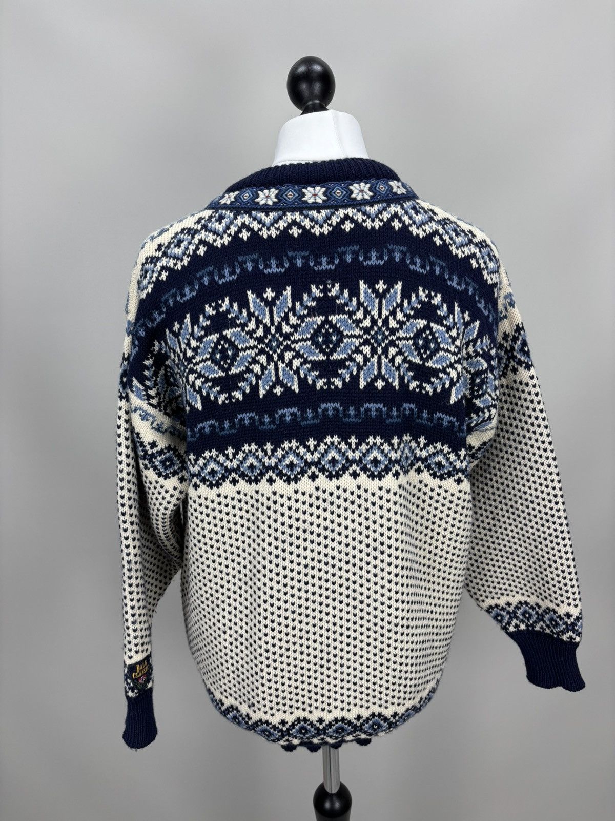 Dale Of Norway Mens cardigan Dale Of Norway Size L Color Multicolor Size US L / EU 52-54 / 3 - 8 Thumbnail