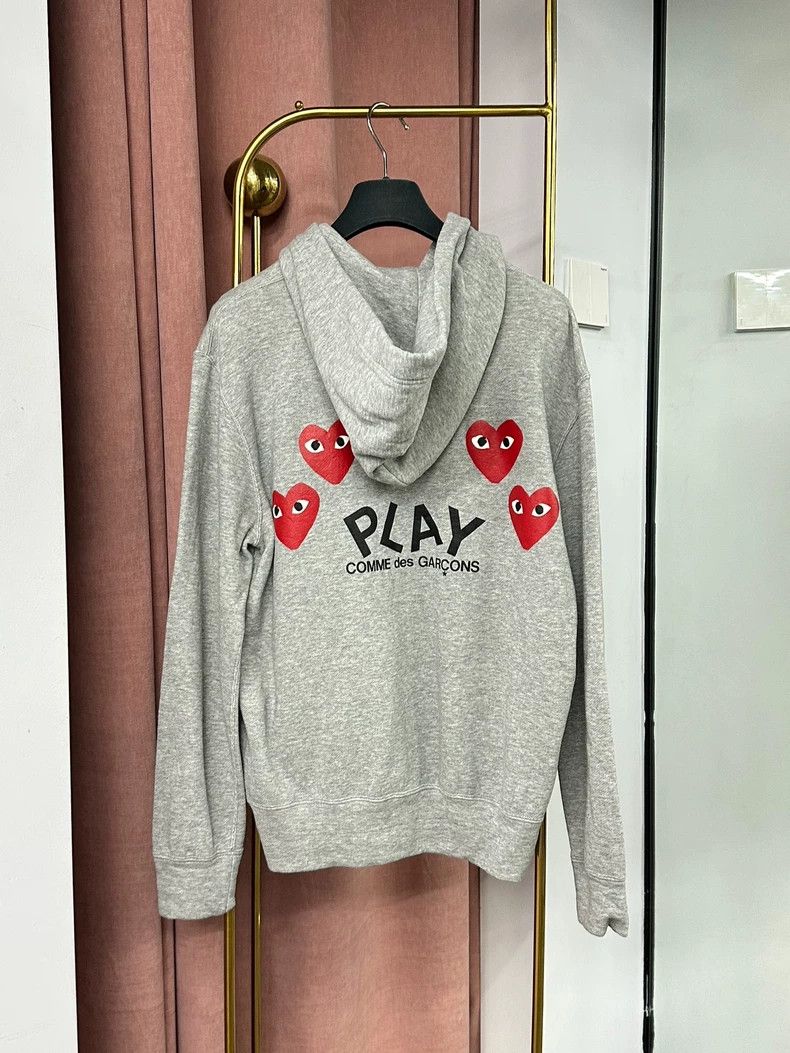 Comme des Garcons Comme des Garcons Grey love zipper hooded sweater coat Size M / US 6-8 / IT 42-44 - 1 Thumbnail