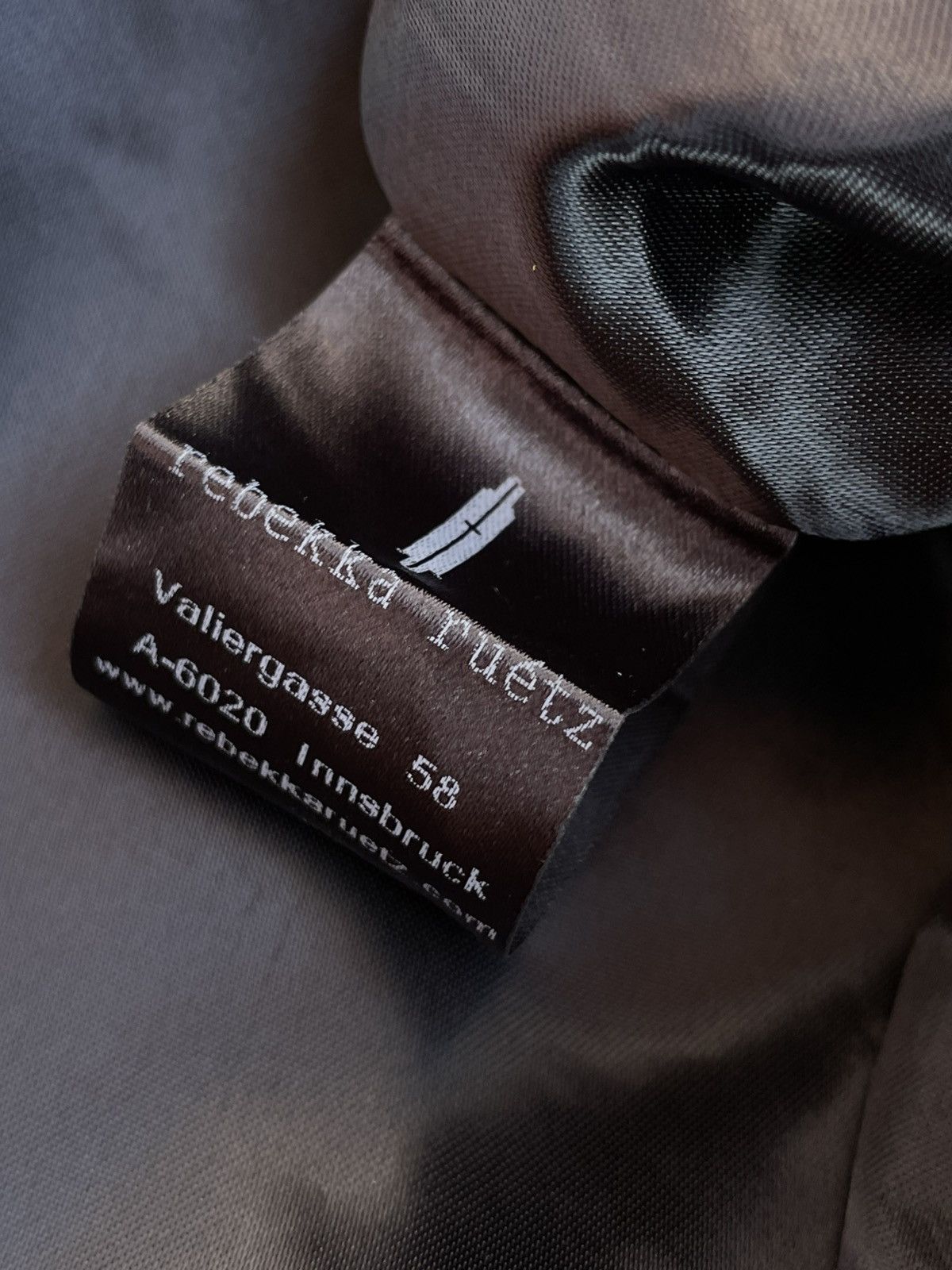 Other A Trenchcoat «Hair» in Roasted Pecan Color: Rebekka Ruétz Size M / US 6-8 / IT 42-44 - 10 Thumbnail