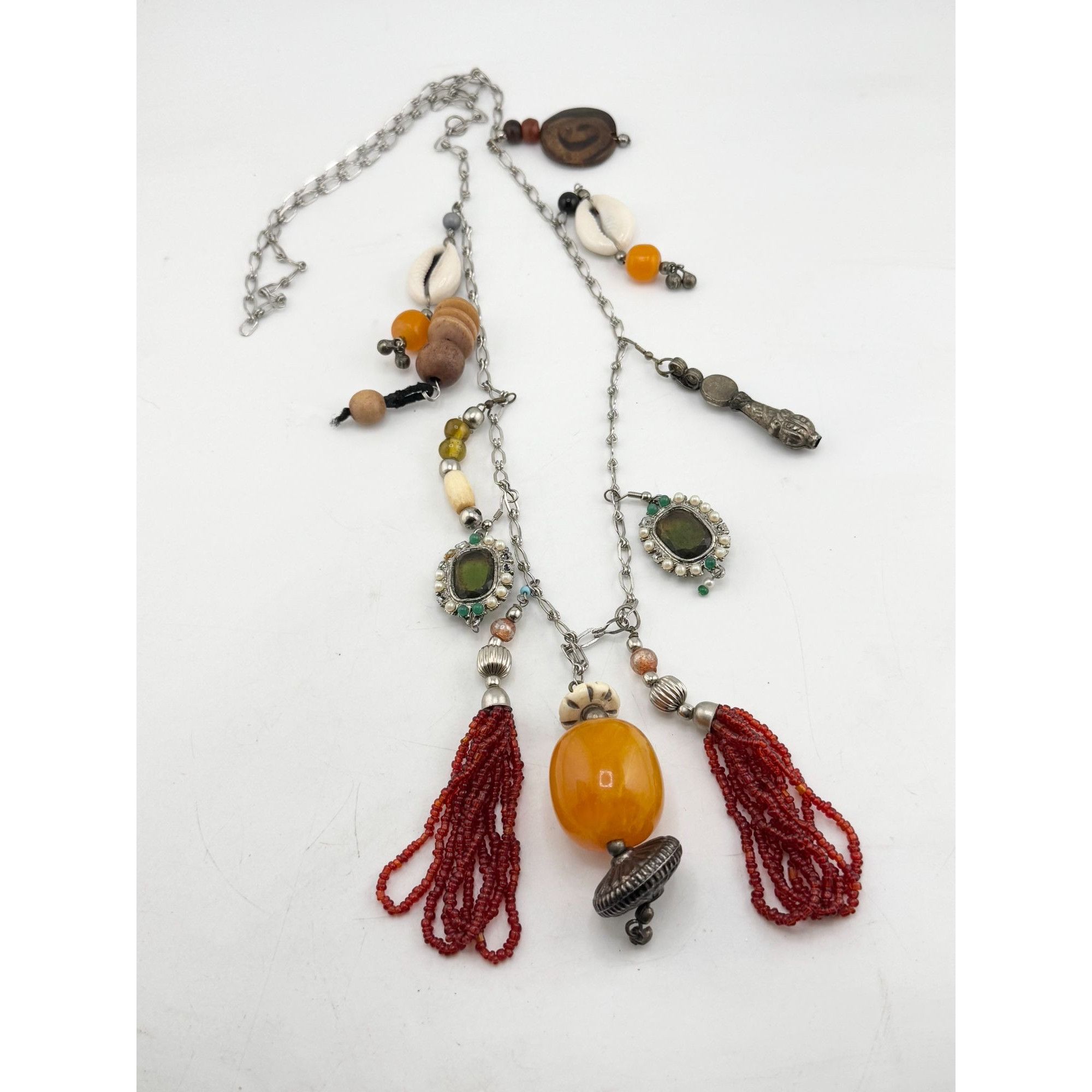 Vintage Vintage beaded shell rhinestone tassel charm necklace Size ONE SIZE - 4 Thumbnail