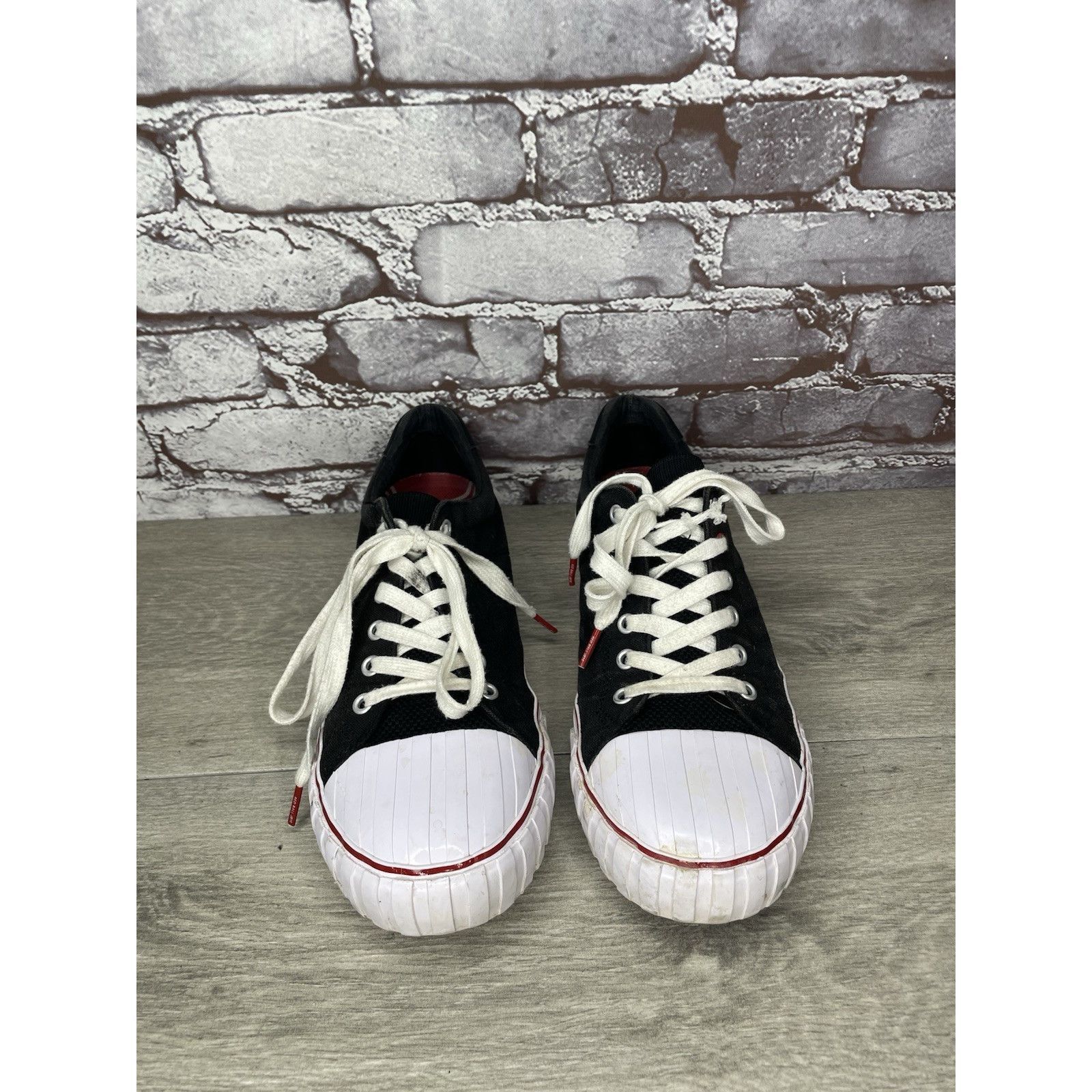 Red Bull Red Ball Jets ‘51 Black & White Canvas Low Top Sneakers Shoe Size US 10 / EU 43 - 20 Thumbnail