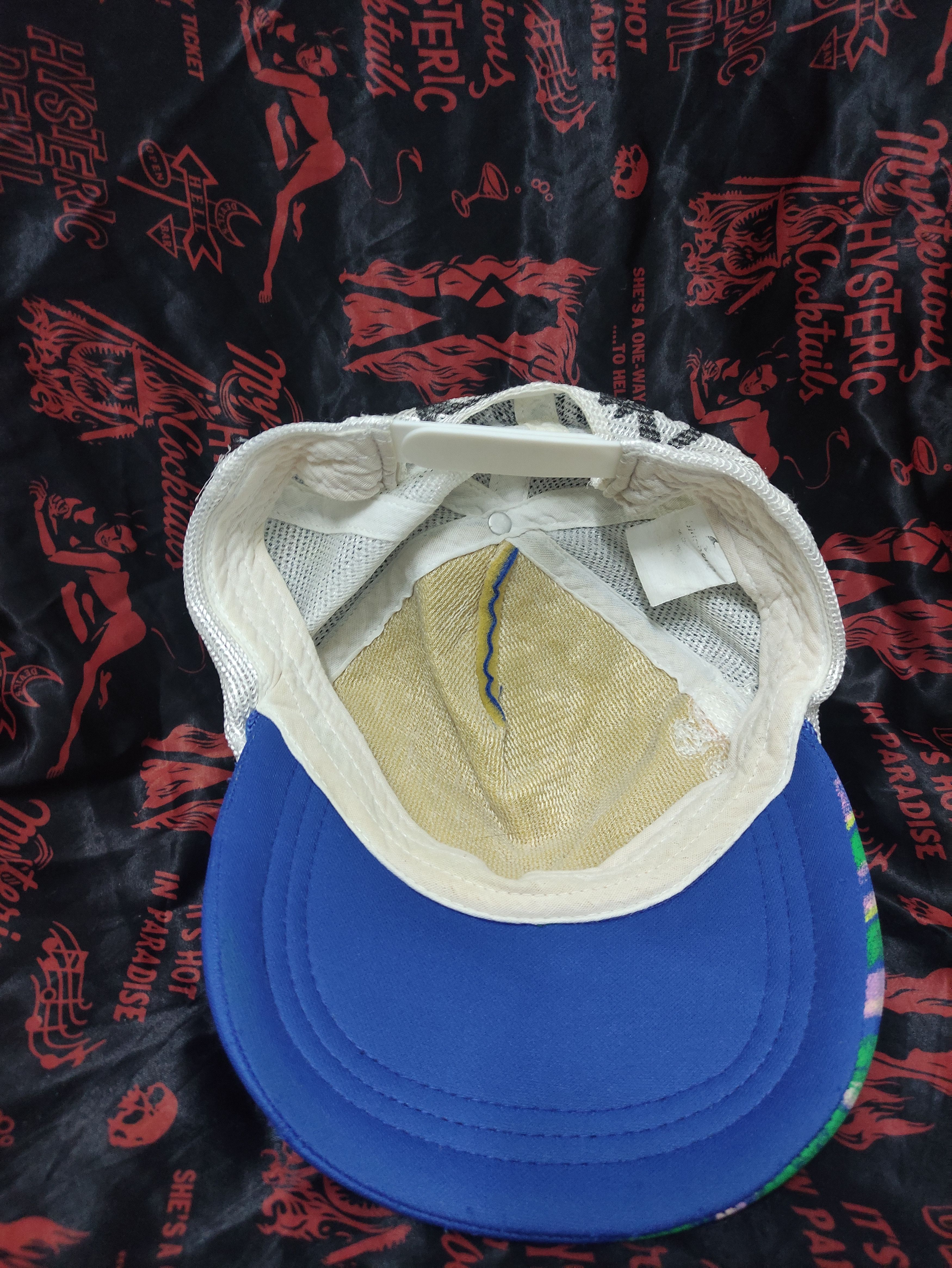 Billabong BILLABONG RARE SKULL DESIGN TRUCKER CAP Size ONE SIZE - 2 Thumbnail