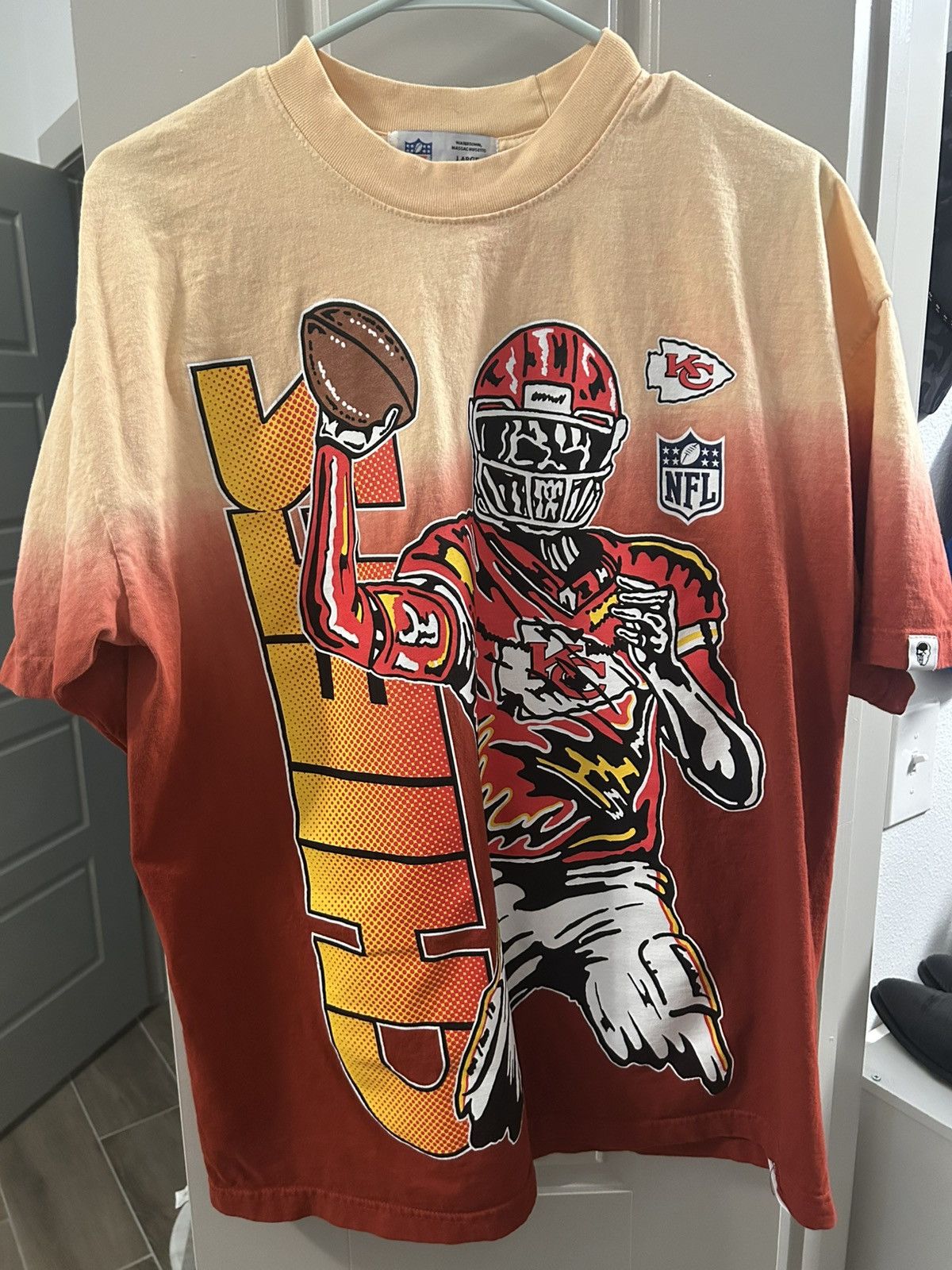 NFL × Warren Lotas Warren Lotas x Kansas City Ombré Shirt Size US L / EU 52-54 / 3 - 1 Thumbnail