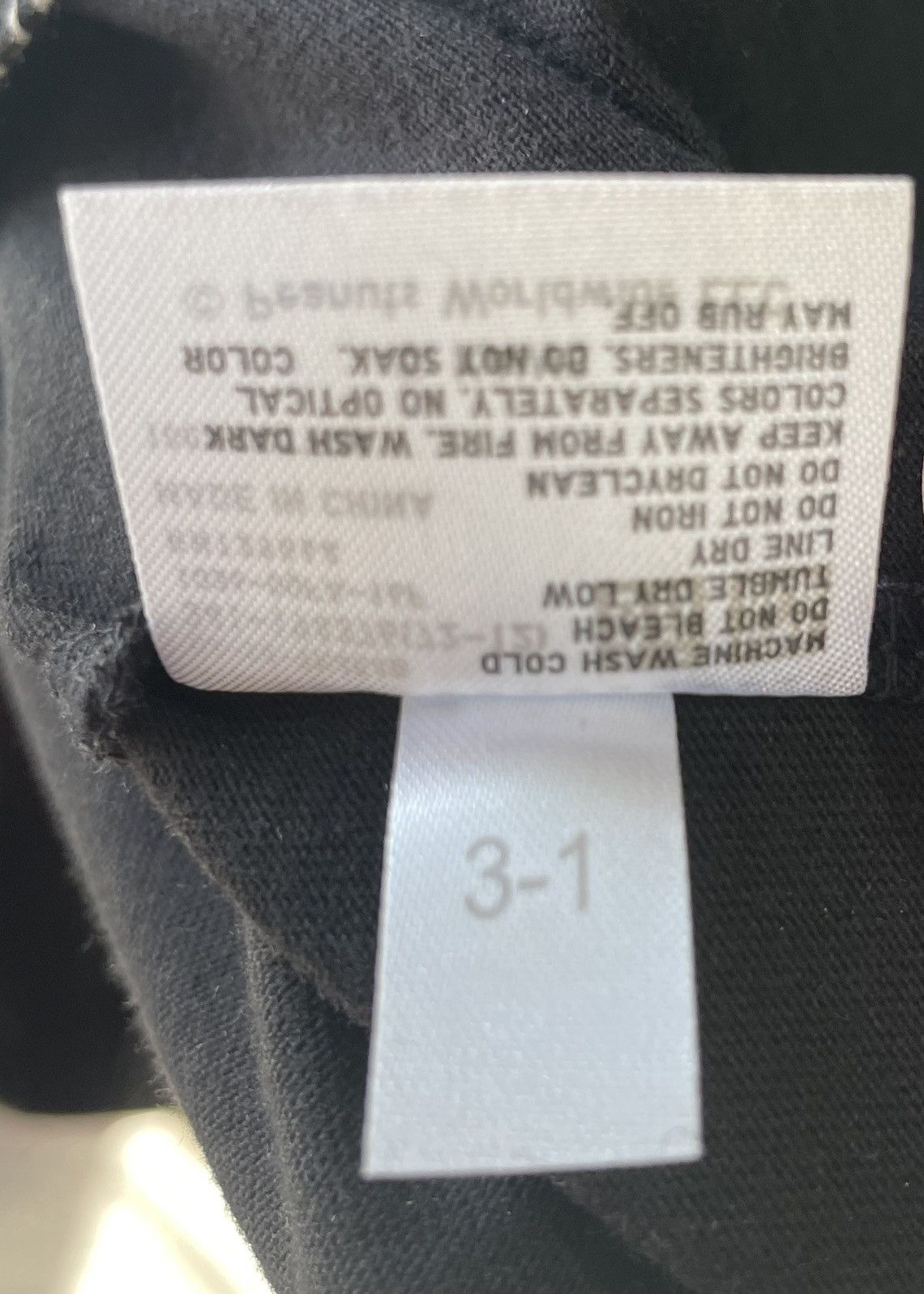 Kaws × Uniqlo KAWS x Uniqlo x Peanuts Dust Cloud All Over Tee Size US M / EU 48-50 / 2 - 7 Thumbnail