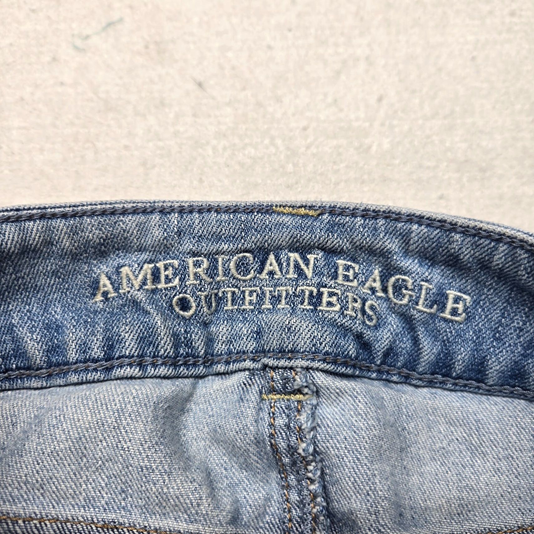 American Eagle Outfitters American Eagle Outfitters Jeans Artist Crop Light Blue 2 Women's Cropped Stretch Modern 90s? Size 26" / US 2 / IT 38 - 4 Thumbnail