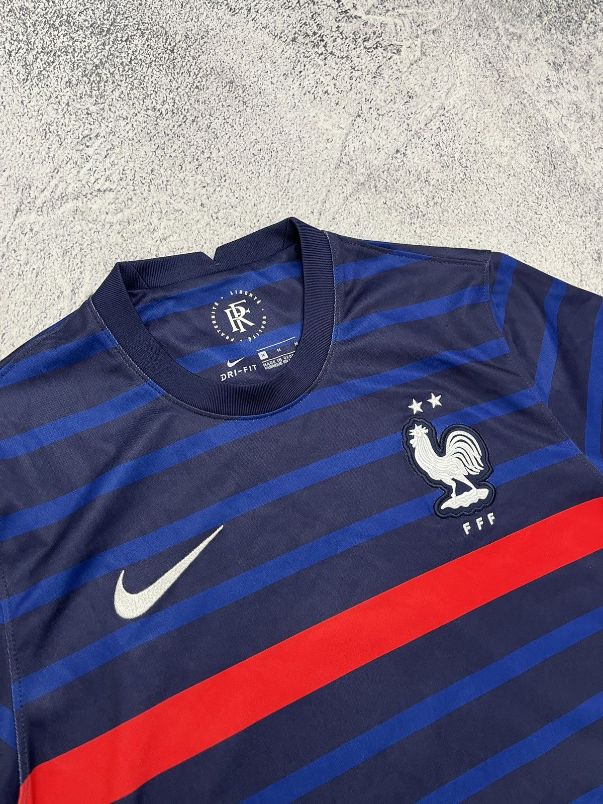 Nike Nike France 2020/21 Soccer Jersey Blockcore Rare Streetwear Size US M / EU 48-50 / 2 - 4 Thumbnail