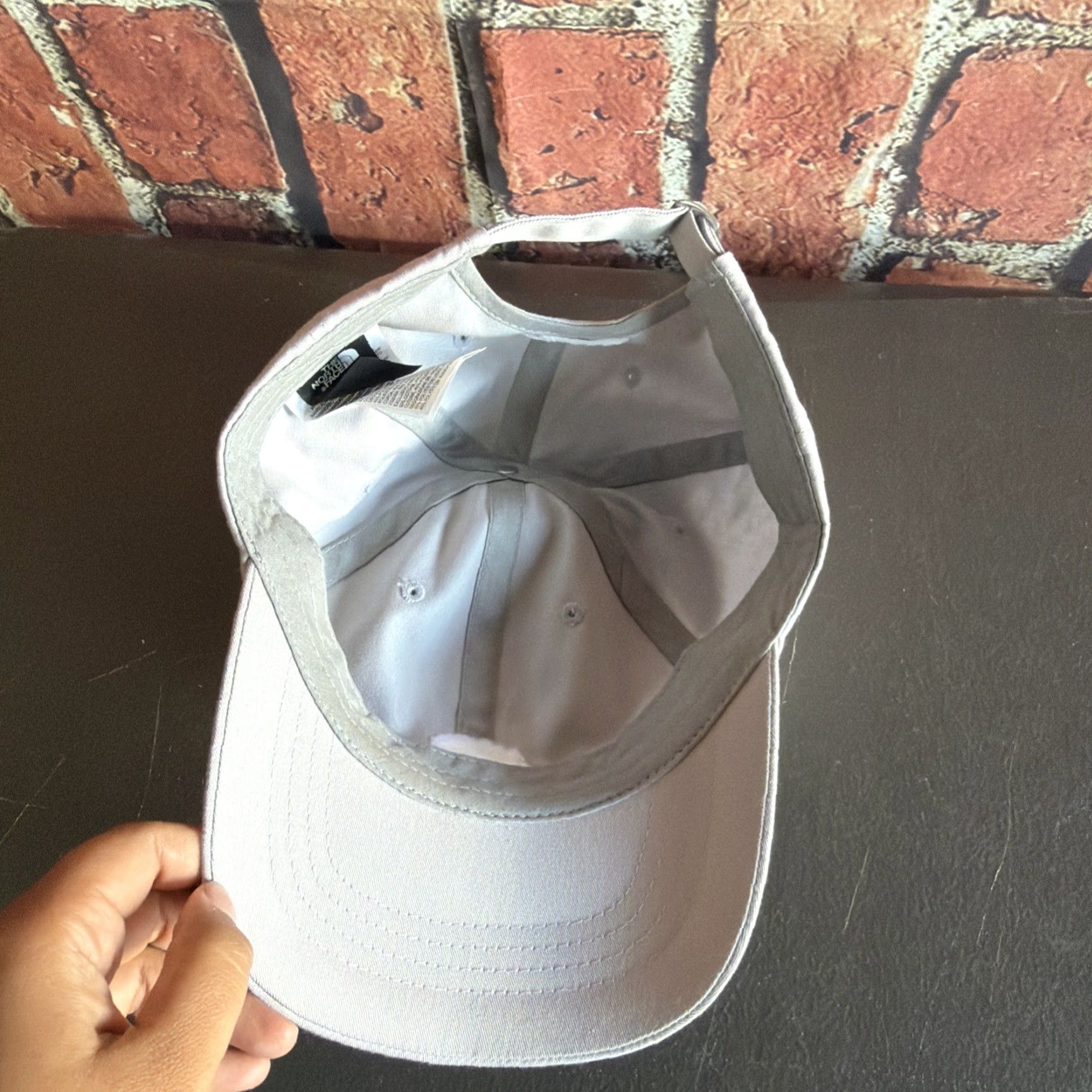 The North Face The North Face Bear Hat Adjustable Cap Gray One Size Men Baseball Cap Strapback Modern Style Size ONE SIZE - 3 Thumbnail