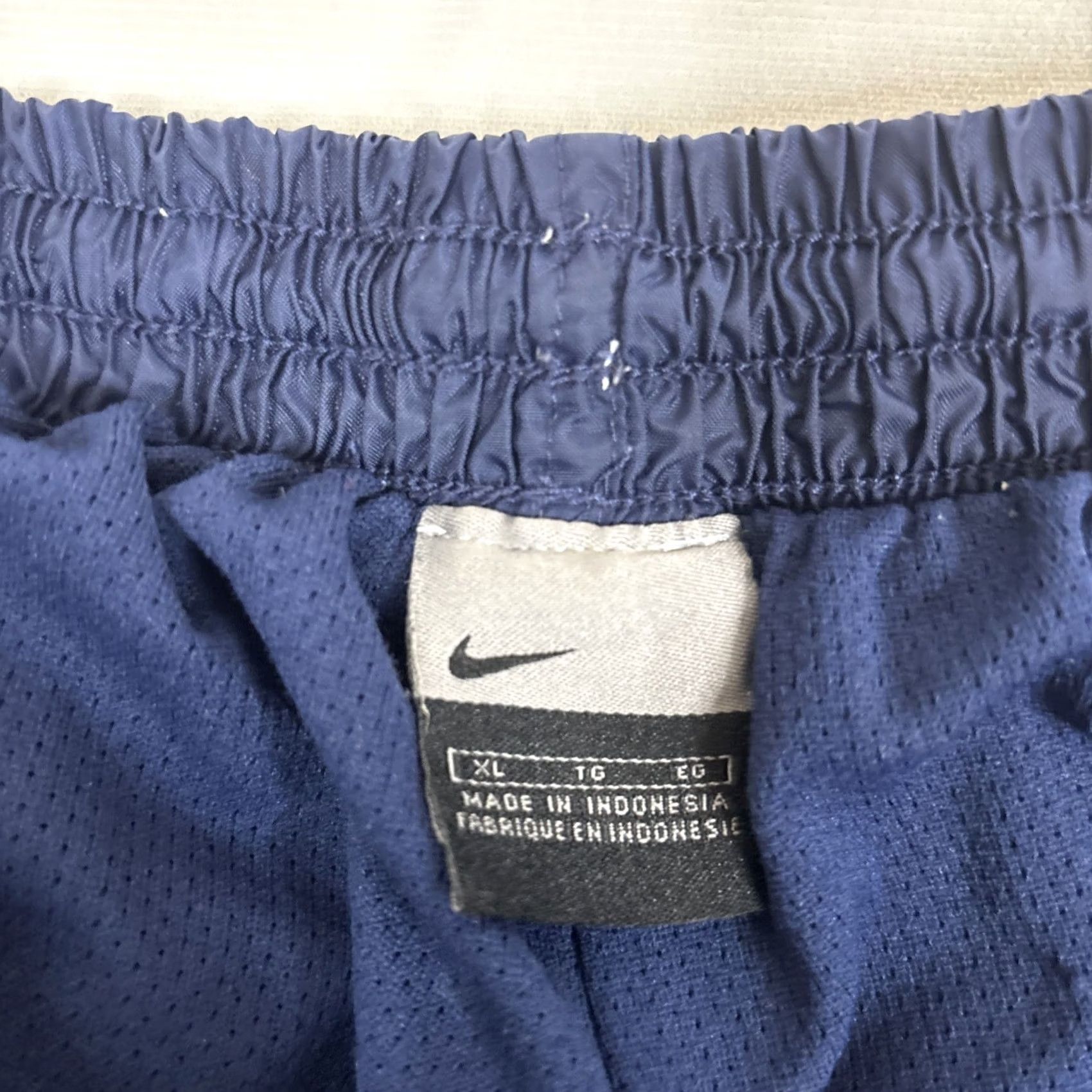 Nike VINTAGE Nike Windbreaker Shorts Men XL Blue Oversized Track Y2K Streetwear Basketball Gym Running Athletic Mens Size US 36 / EU 52 - 3 Thumbnail