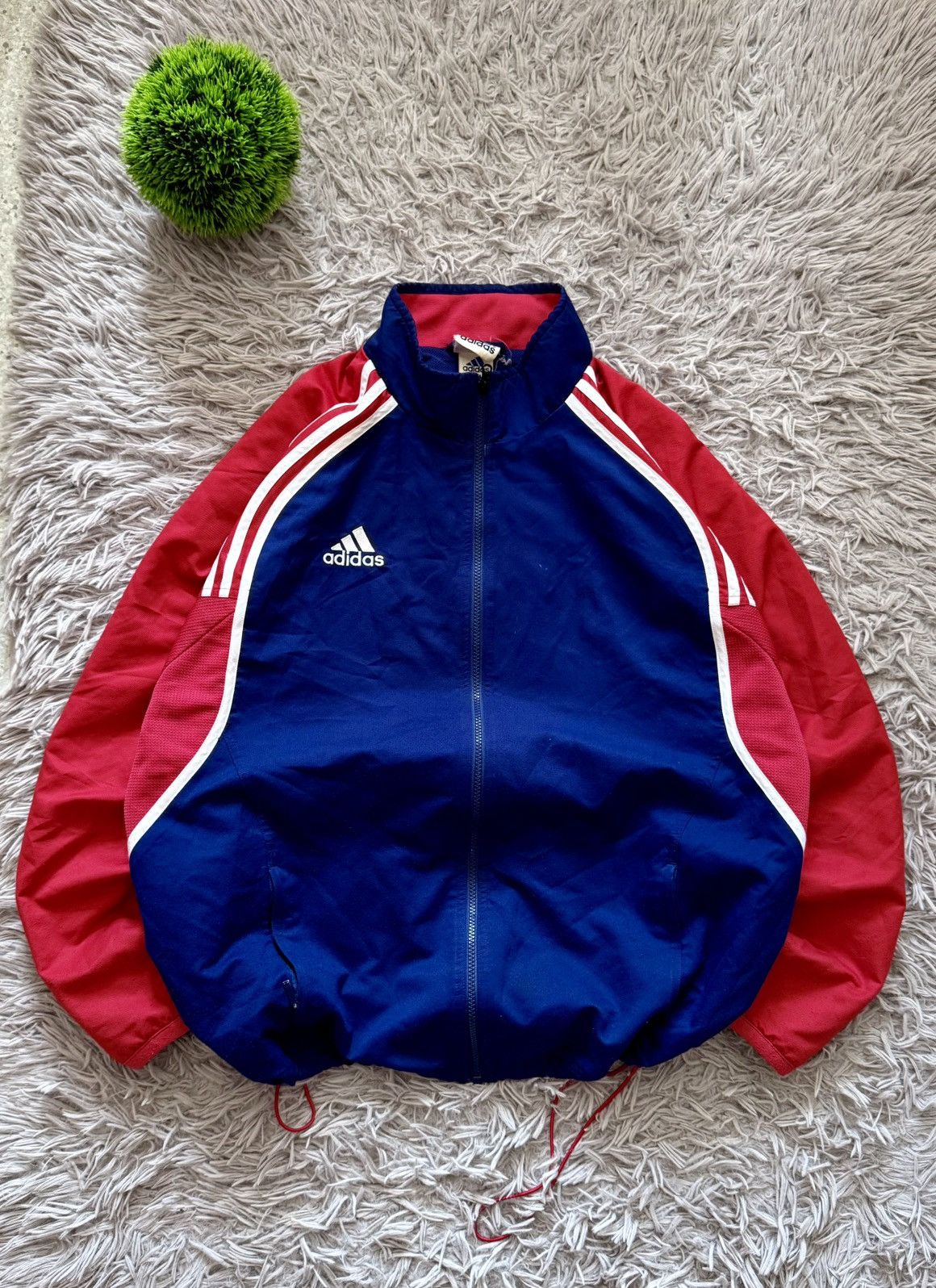 Adidas 00s Adidas Vintage Light Jacket Streetwear Vintage Oversize Size US L / EU 52-54 / 3 - 1 Thumbnail