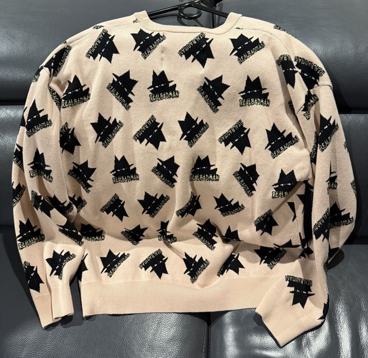 Real Bad Man Real Bad Man All-over sweater Size US L / EU 52-54 / 3 - 2 Thumbnail
