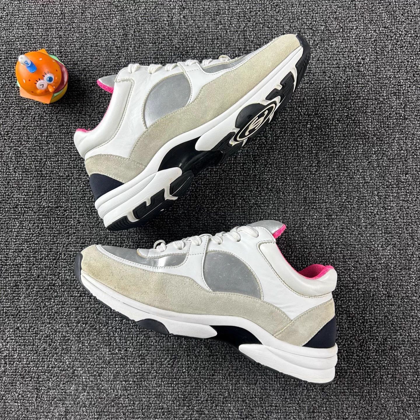 Chanel Chanel color blocked sneakers women's 37 Size US 6 / IT 36 - 3 Thumbnail