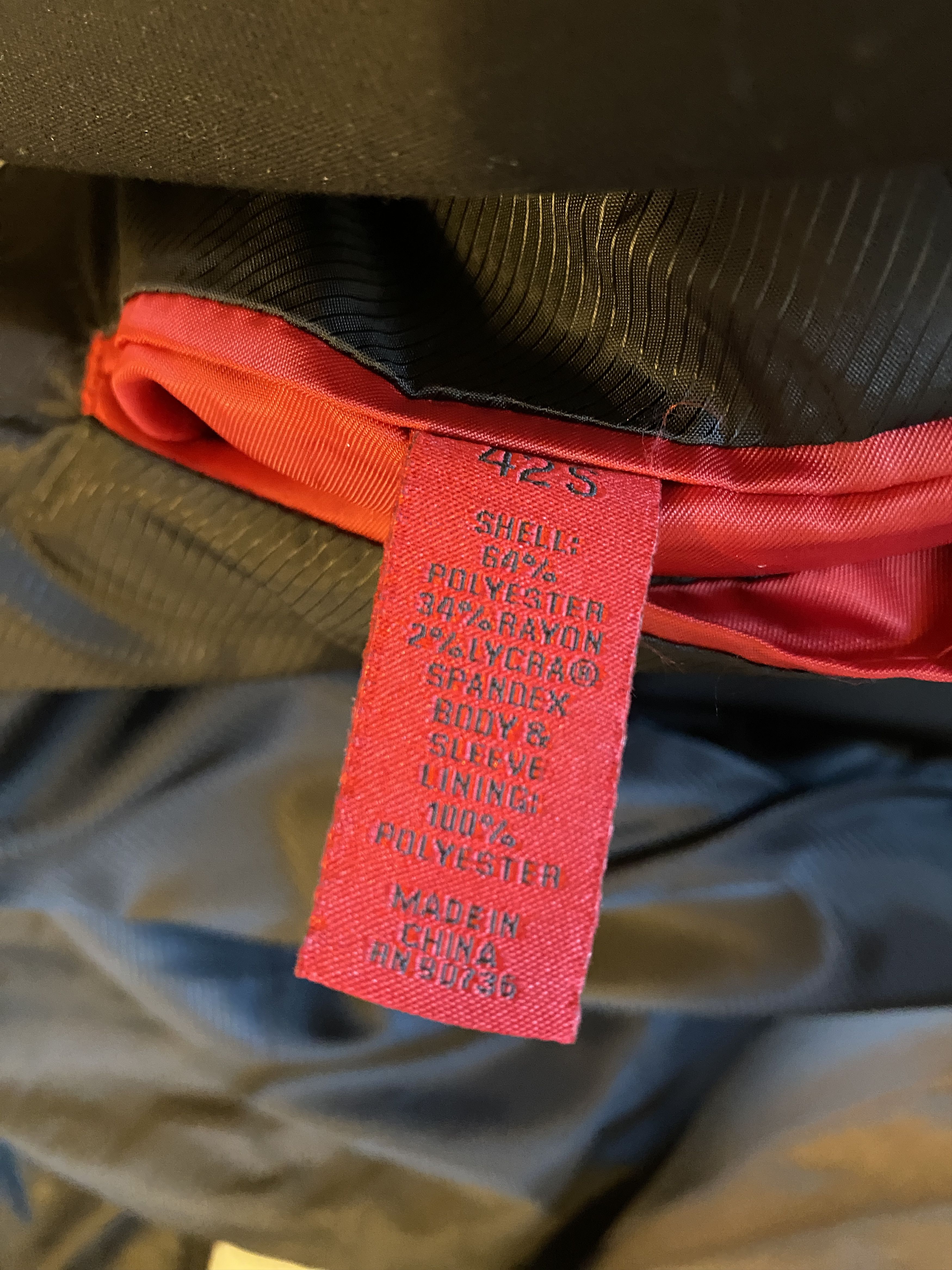 Armani × Macys Armani Suit Size 42S - 4 Thumbnail