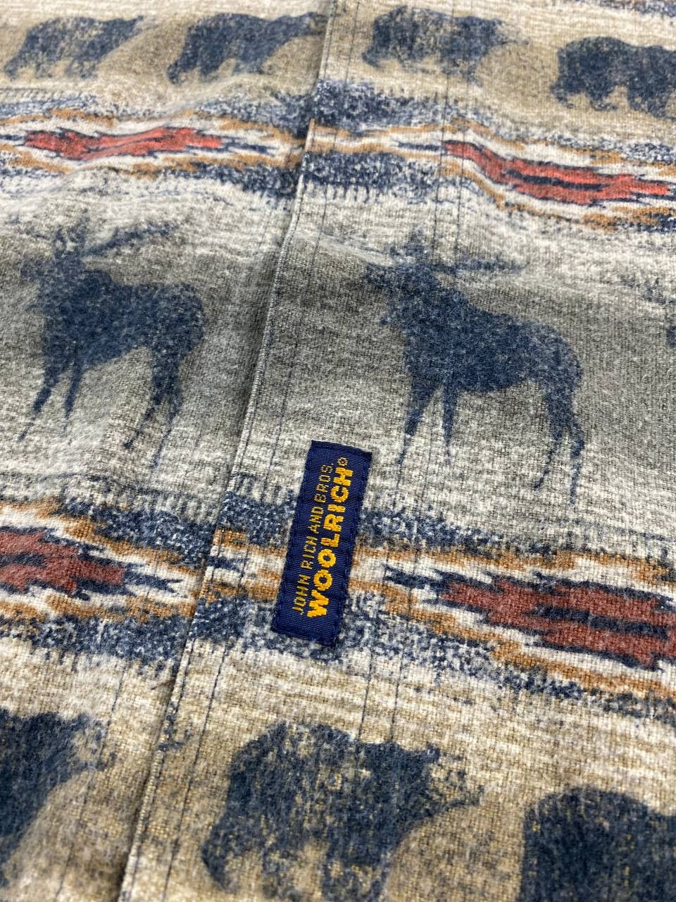 Woolrich Woolen Mills john rich & bros woolrich shirt navajo design Size US XL / EU 56 / 4 - 7 Thumbnail