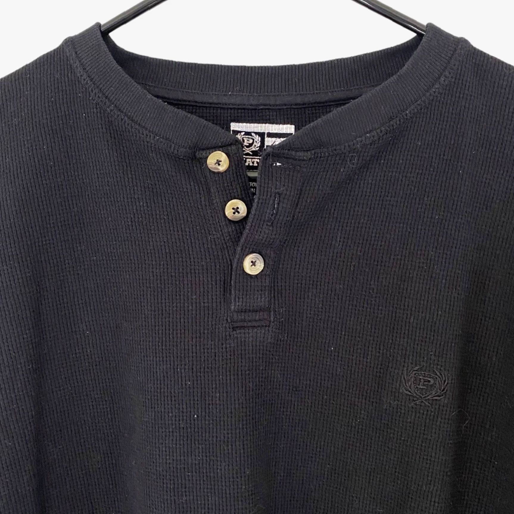 Phat Farm VINTAGE Phat Farm Men's Long-Sleeve Henley Shirt XL Black Waffle Knit Thermal Cotton-Polyester Embroidered Logo Button Modern? Size US XL / EU 56 / 4 - 5 Thumbnail