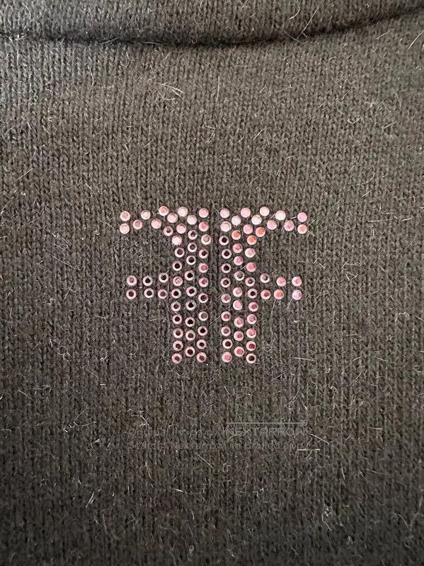 Fendi Fendi Black Wool Knit Pullover Sweater . Size XL / US 12-14 / IT 48-50 - 3 Thumbnail