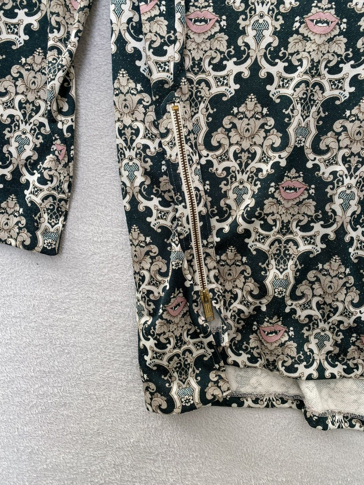 Undercover A/W 2015- Sue Undercover- All Over Print Side Zip Sweater Size M / US 6-8 / IT 42-44 - 12 Thumbnail
