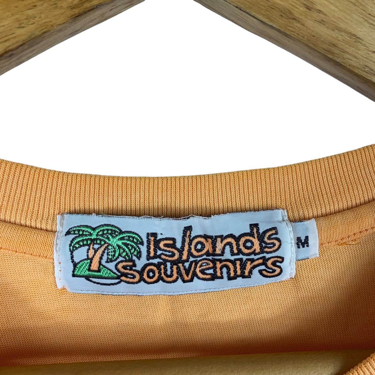 Vintage Vintage 90s OKINAWA waternature surf gear multicolour tee Size US M / EU 48-50 / 2 - 4 Thumbnail