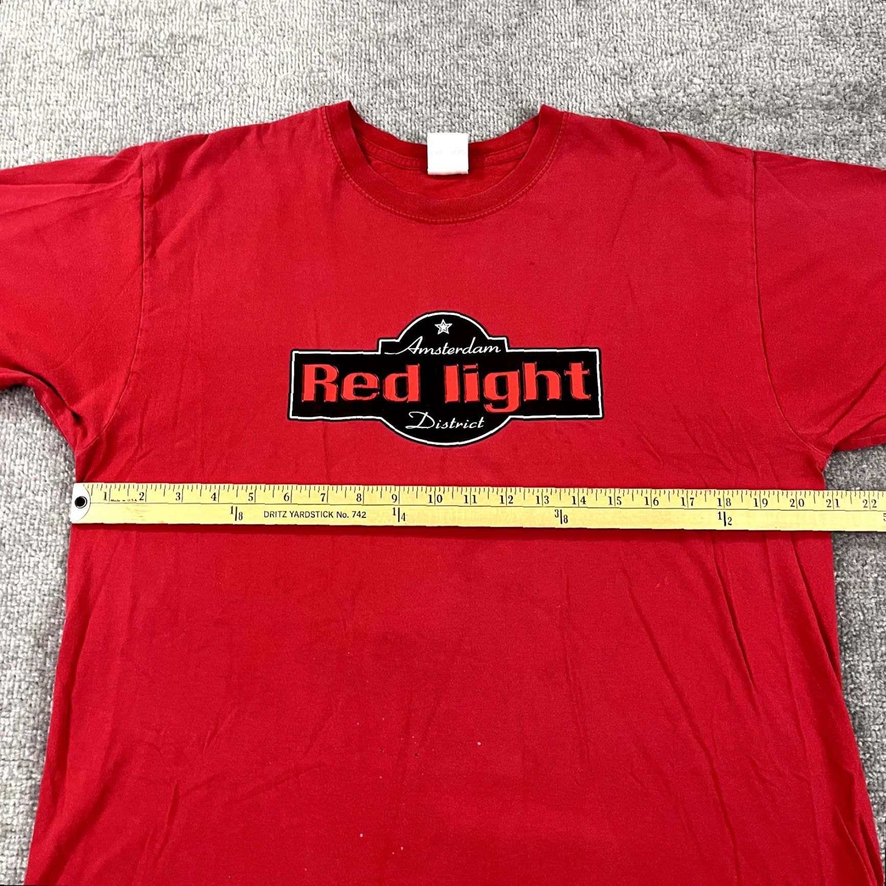 Jerzees AMSTERDAM Shirt Mens Large Red Light District Graphic Tee Ladies Girls S/S Size US L / EU 52-54 / 3 - 6 Thumbnail
