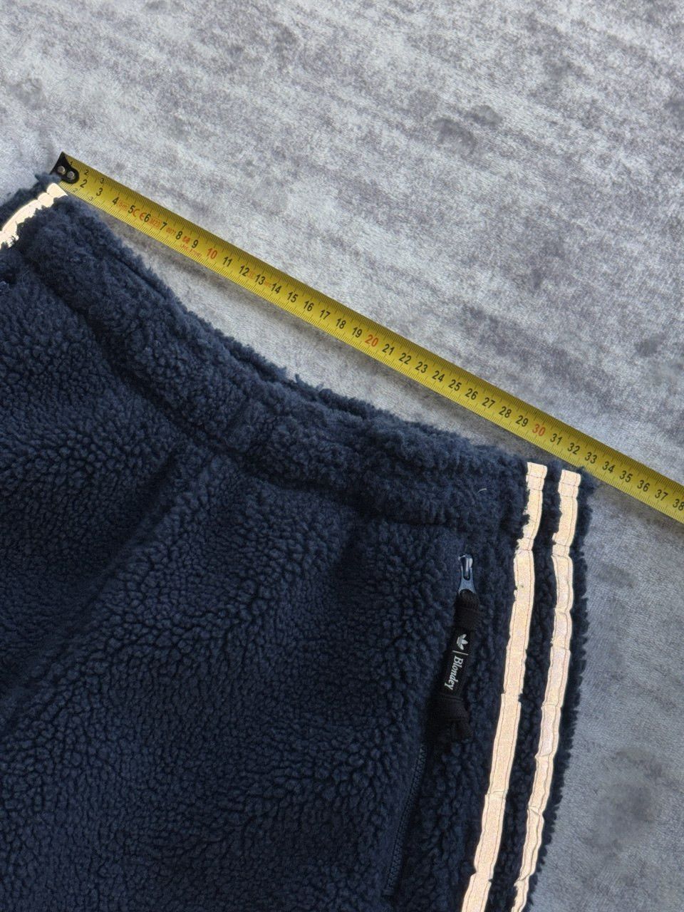 Adidas Navy Blondey McCoy Adidas Sherpa Shorts Size US 28 / EU 44 - 10 Thumbnail