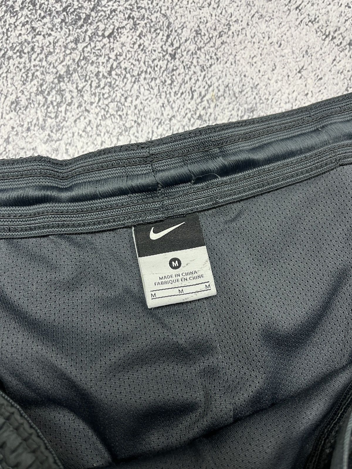 Nike Vintage Nike FC Juventus 00s Tracksuit Y2K Drill Blockcore Size US M / EU 48-50 / 2 - 20 Thumbnail
