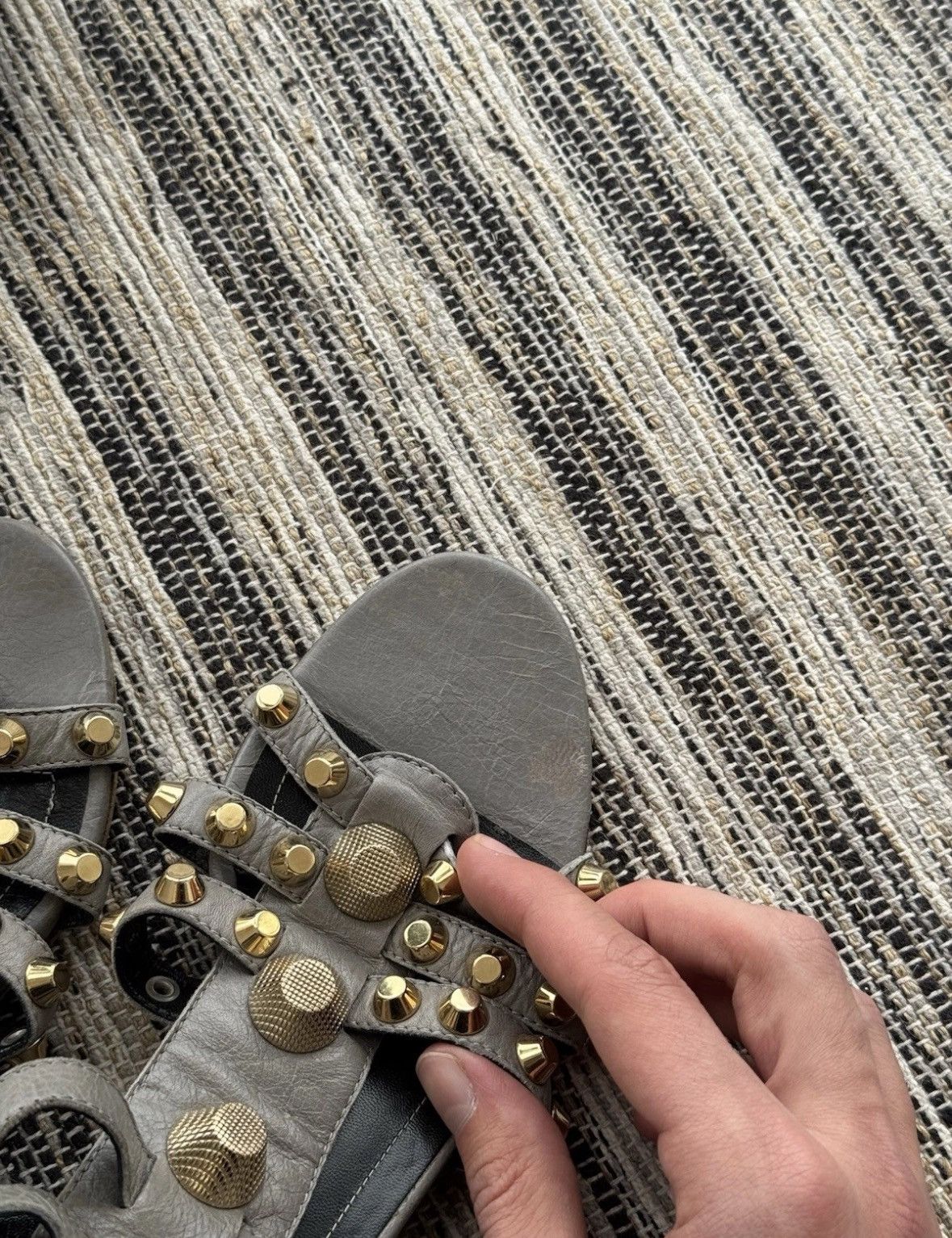 Balenciaga Balenciaga Gris Pyrite Studded Sandals Lambskin Womans 39 Size US 9 / IT 39 - 13 Thumbnail