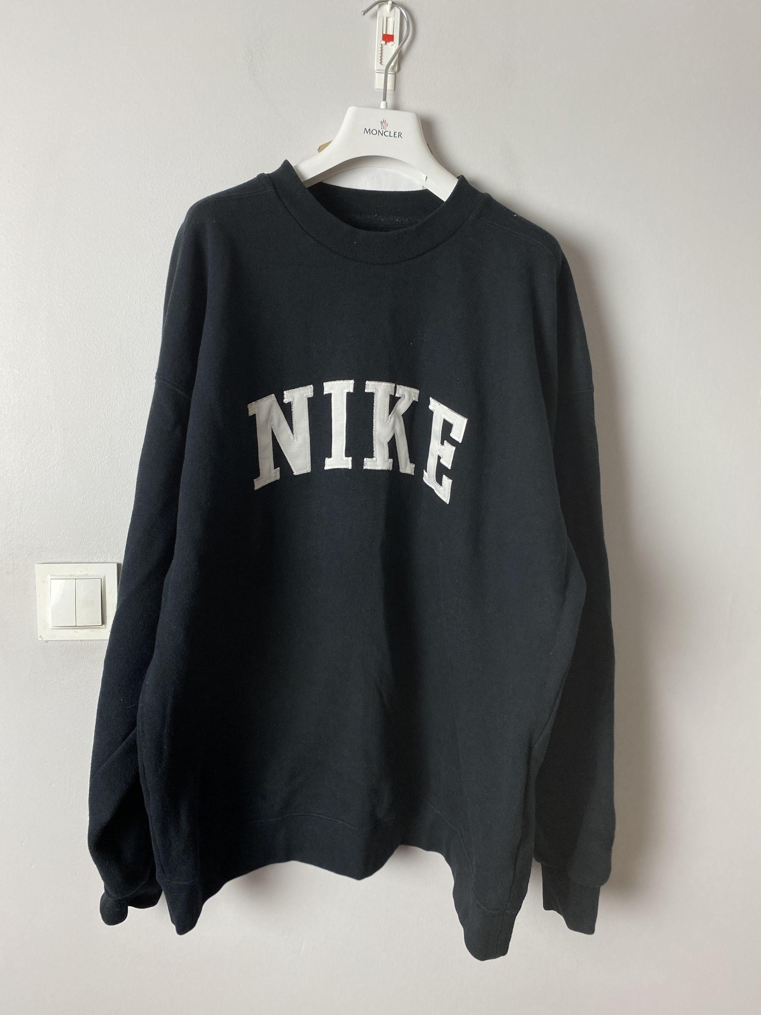 Nike Nike big logo sweatshirt crewneck skate rap hip hop 90s Size US XL / EU 56 / 4 - 1 Thumbnail