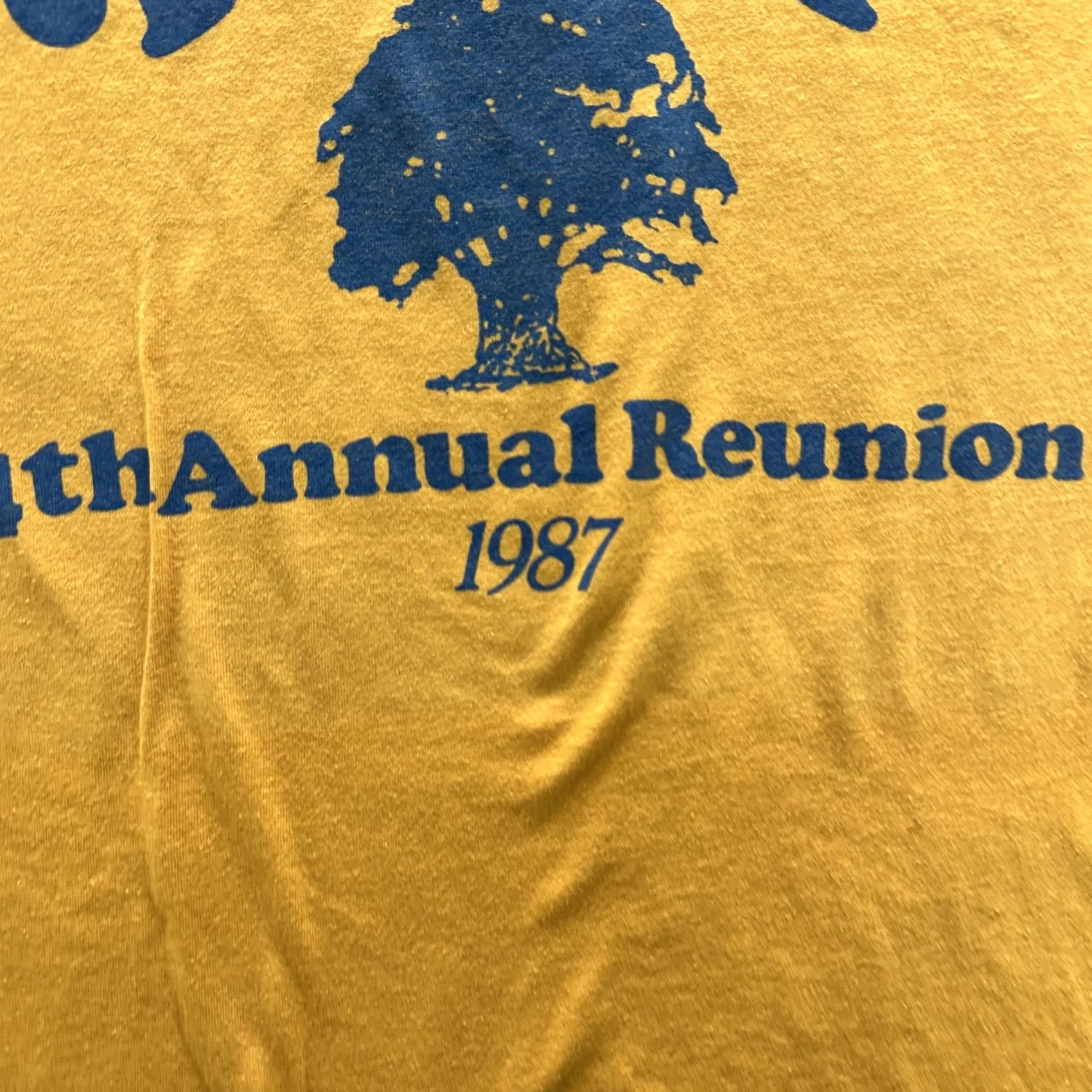 Vintage VINTAGE Hurt Family Reunion Shirt Mens XL Yellow 1987 Graphic Tee Made USA 80s SS Size US XL / EU 56 / 4 - 4 Thumbnail
