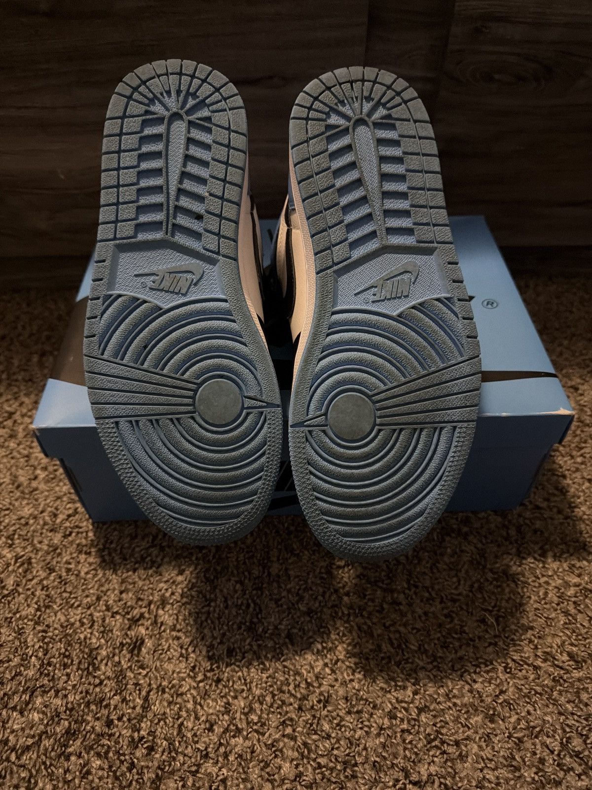 Jordan Brand Jordan 1 UNC Toe Size US 8.5 / EU 41-42 - 5 Thumbnail