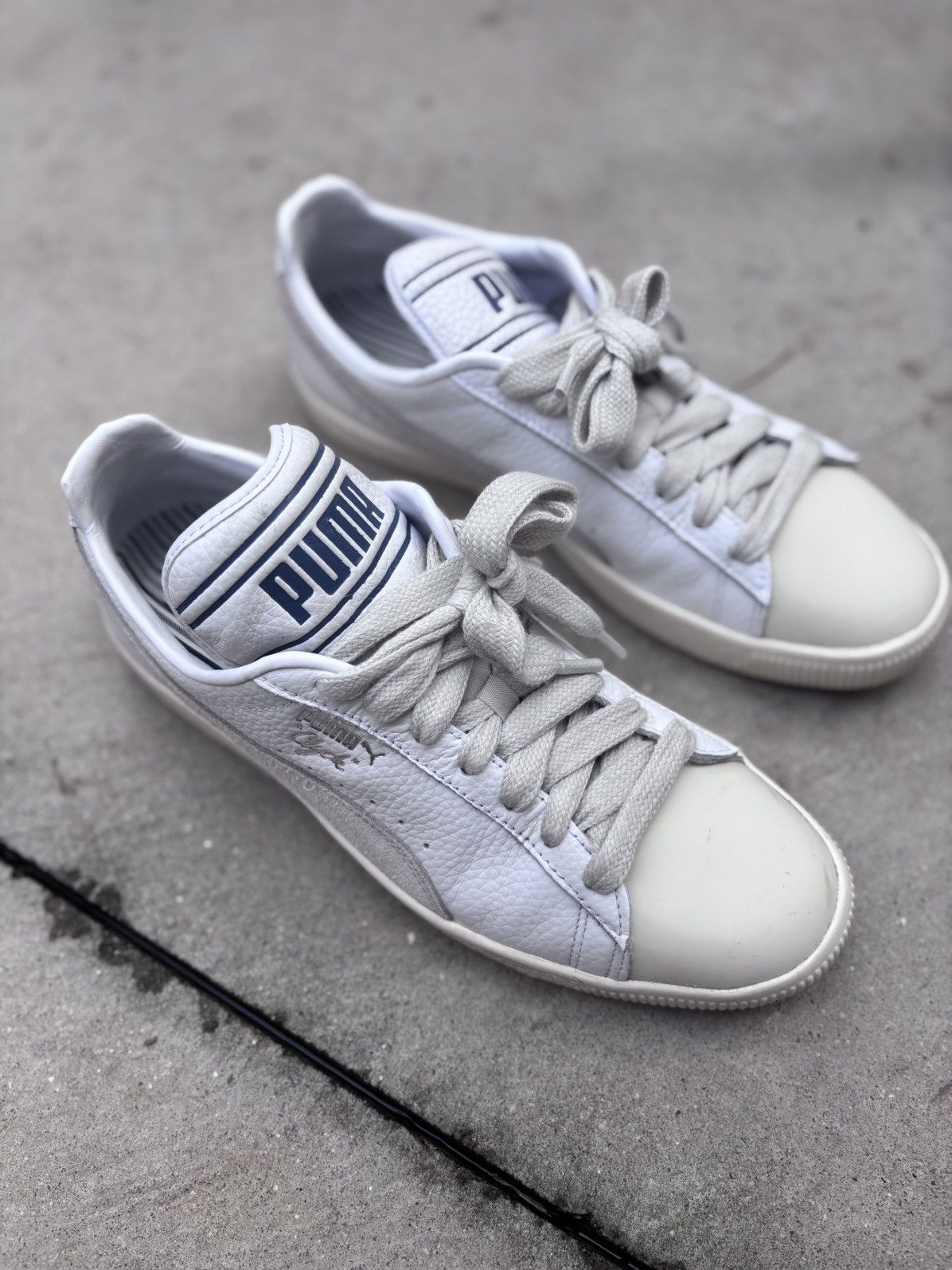 Puma × Rhude rhuigi clyde puma mens 12 NYC Size US 12 / EU 45 - 4 Thumbnail