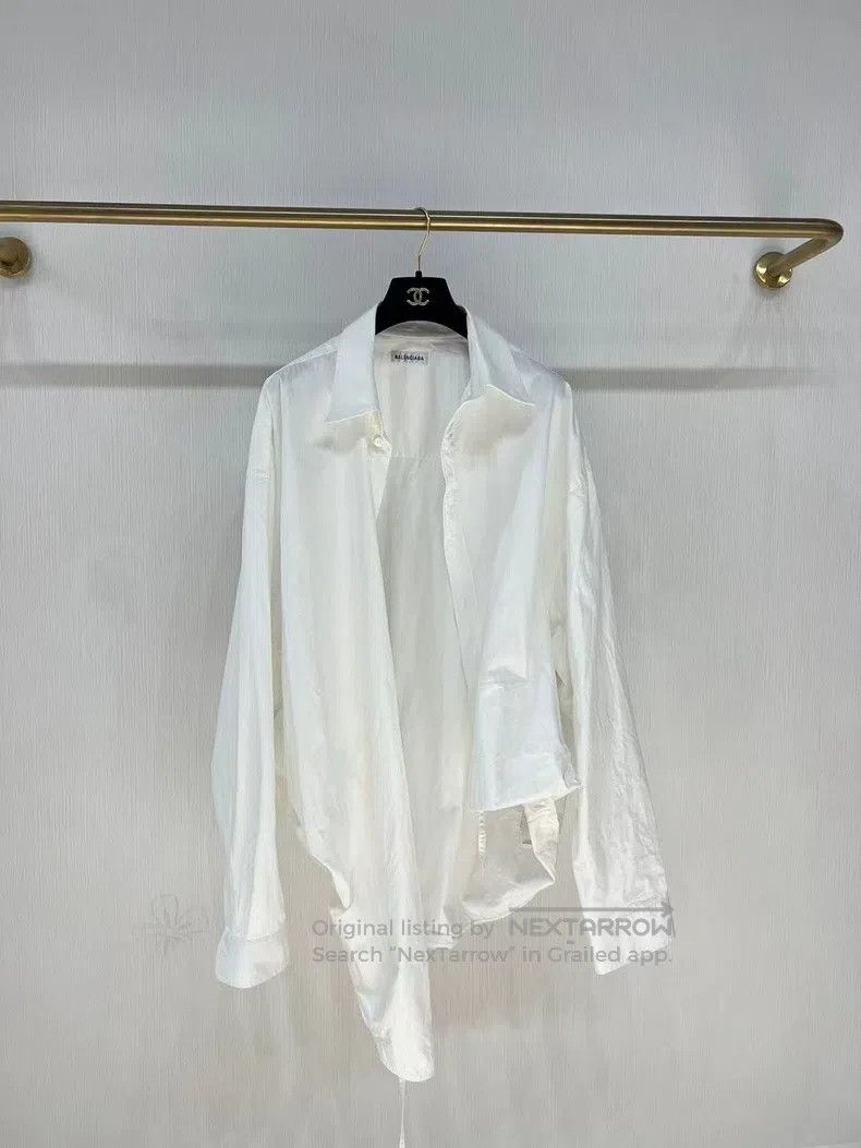 Balenciaga Balenciaga White Shirt, Asymmetrical Style Size XXS / US 00 / IT 34 - 1 Thumbnail