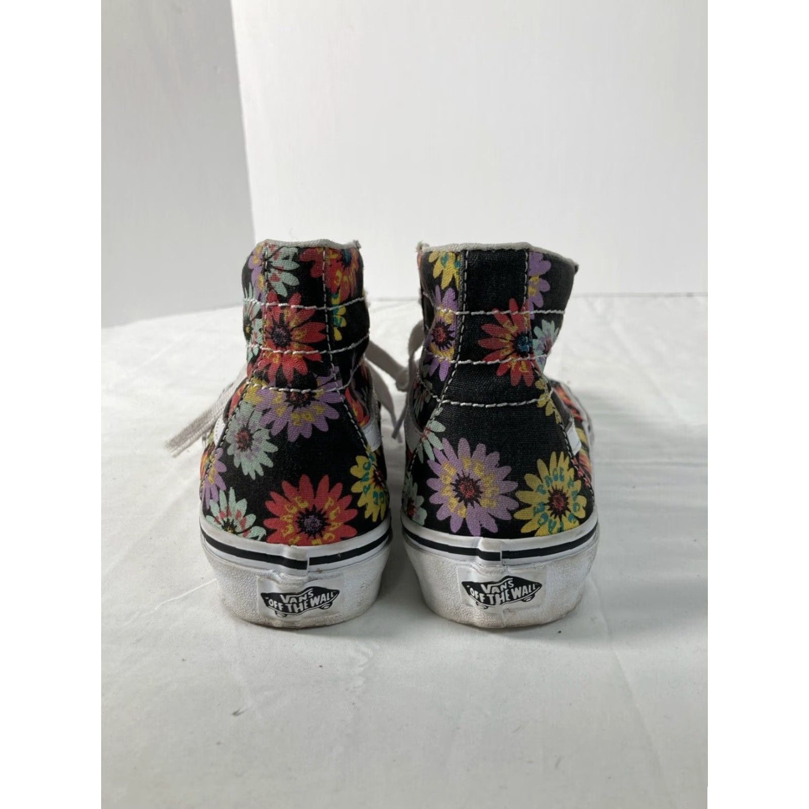 Vans VANS Sk8-Hi Tapered Peace Floral US 8.5 Women’s VN05KRUNX0 Shirt Womens Size ONE SIZE - 4 Thumbnail