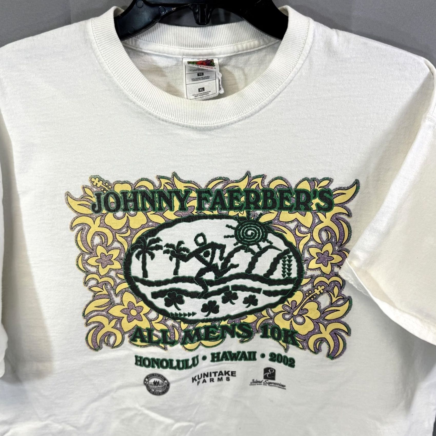 Fruit Of The Loom VINTAGE Johnny Faerber Shirt Mens XL White T-Shirt Graphic Print Honolulu Hawaii 10K Run 2002 Tee Size US XL / EU 56 / 4 - 3 Thumbnail