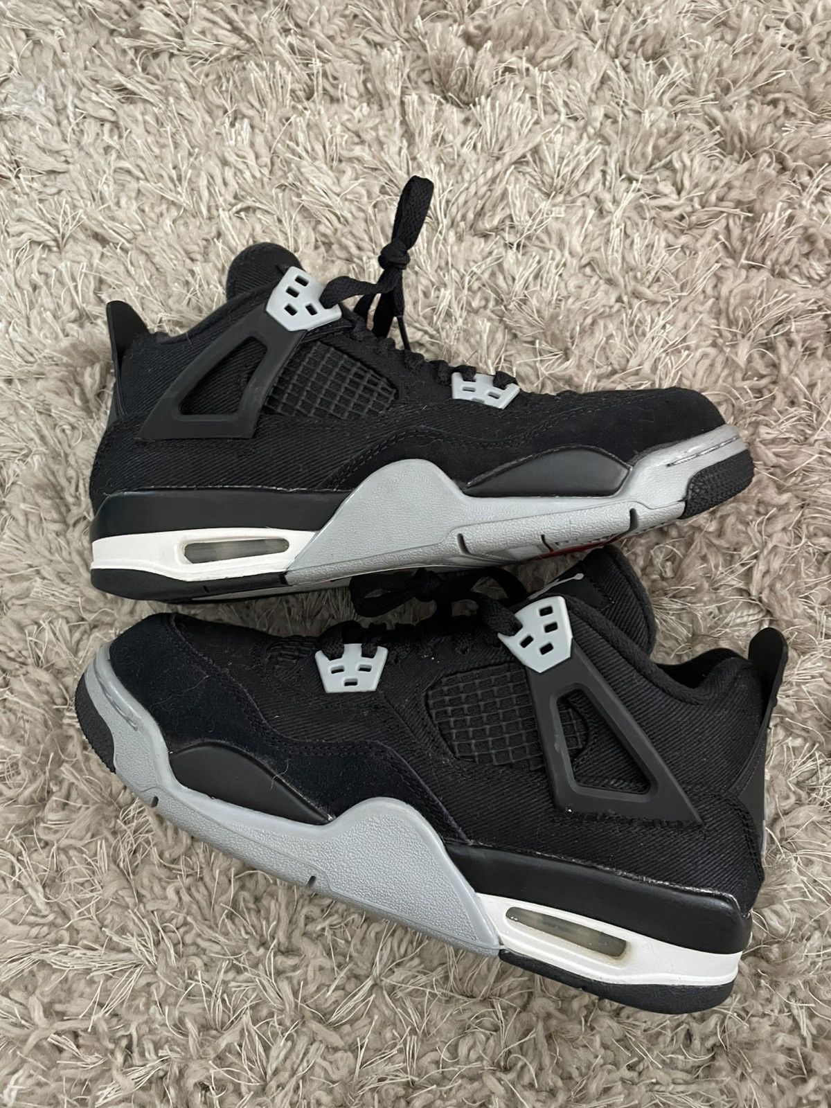 Jordan Brand Jordan 4 Black Canvas Size US 5 / EU 37 - 2 Thumbnail