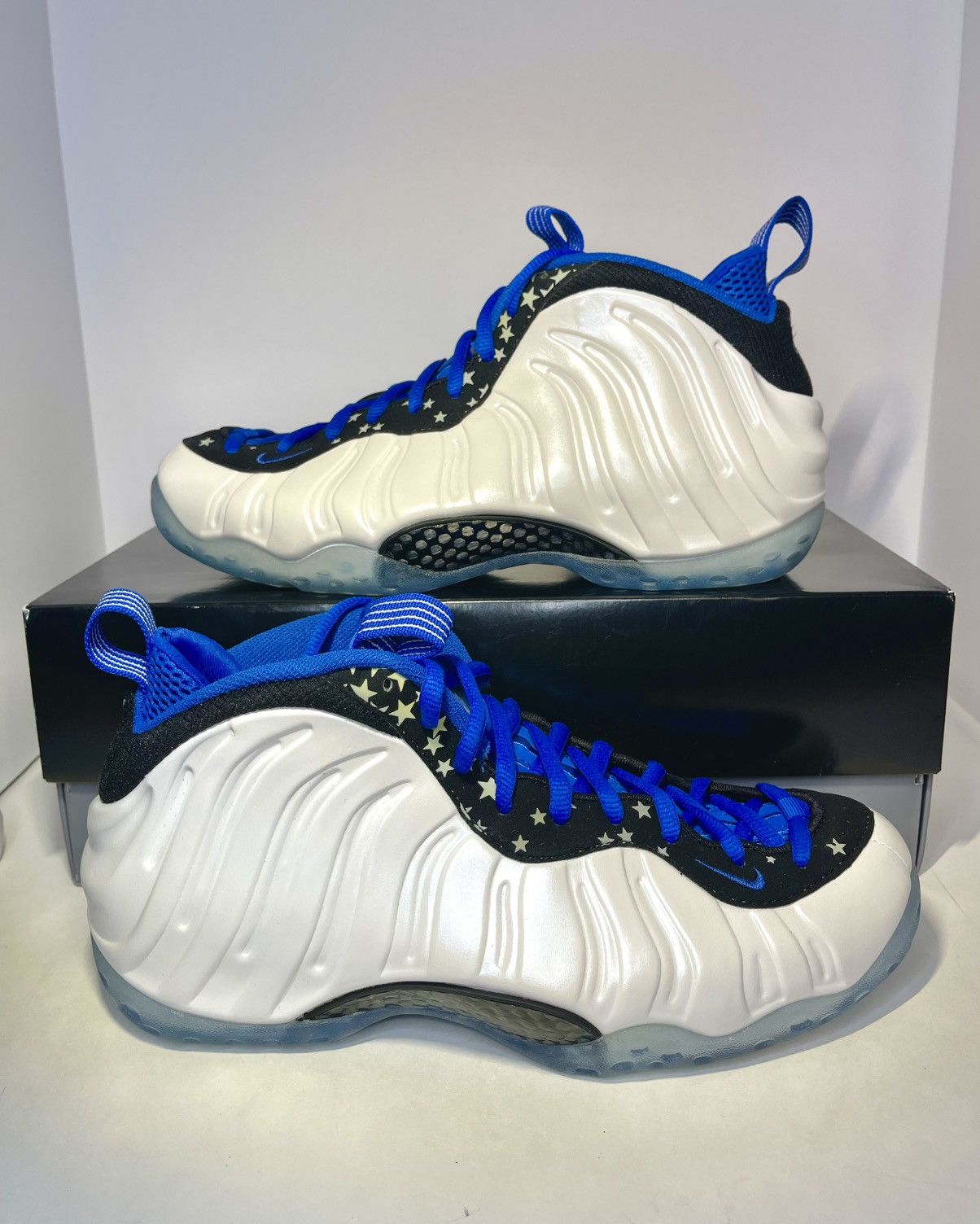 Nike Nike Air Foamposite One & Lil Penny Shooting Stars Pack Size US 10.5 / EU 43-44 - 2 Thumbnail