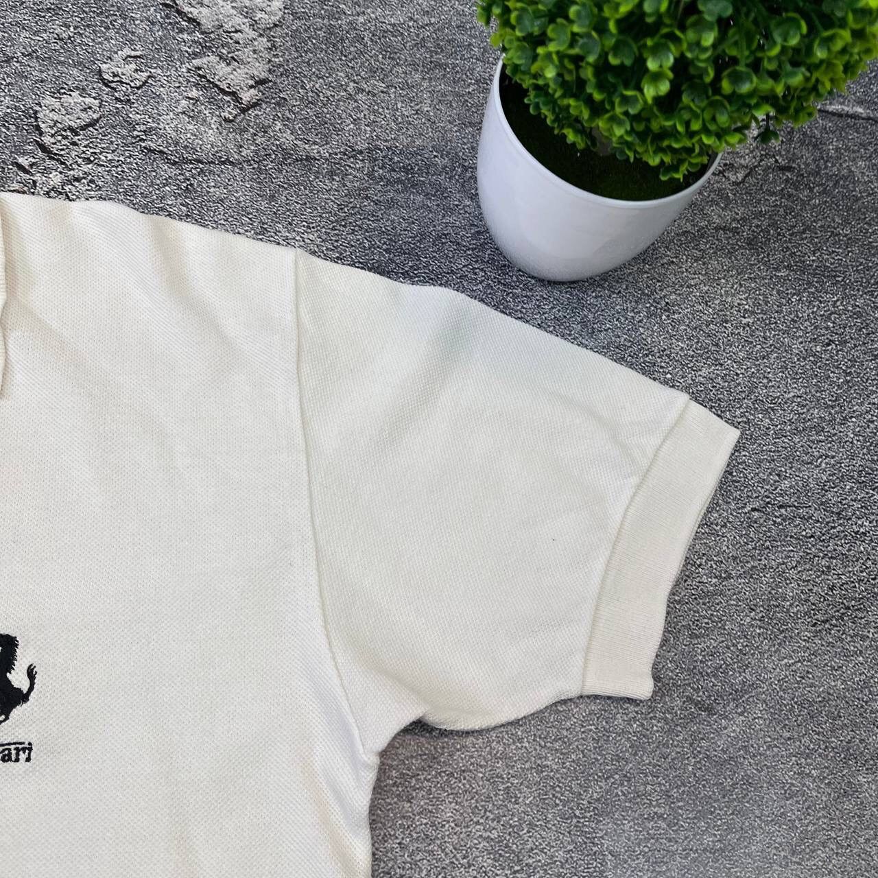 Vintage Vintage 90s Ferrari White Formula F1 Racing Team T-Shirt Size US L / EU 52-54 / 3 - 4 Thumbnail