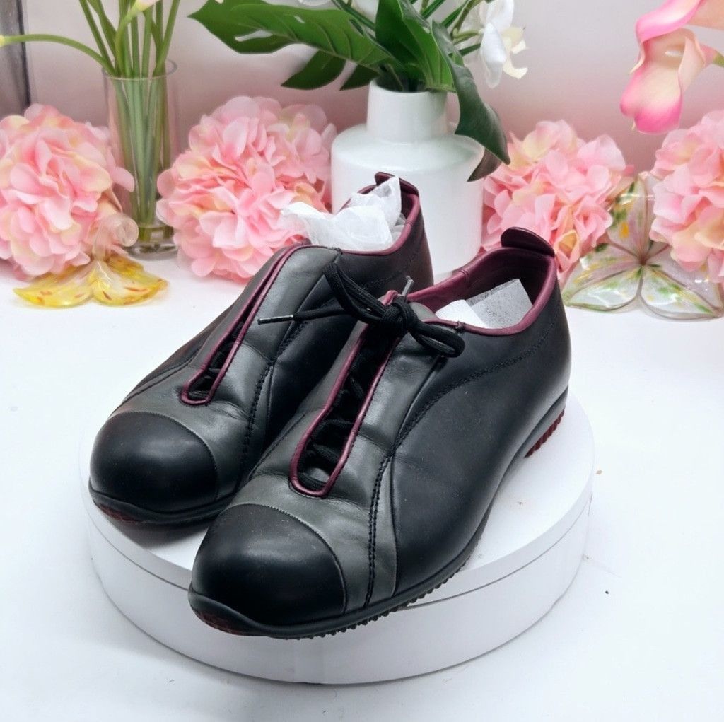 Prada Prada 3-1506 Gray Burgundy Sneakers Sz 9 fits 10 Italy Size US 8 / IT 38 - 1 Thumbnail
