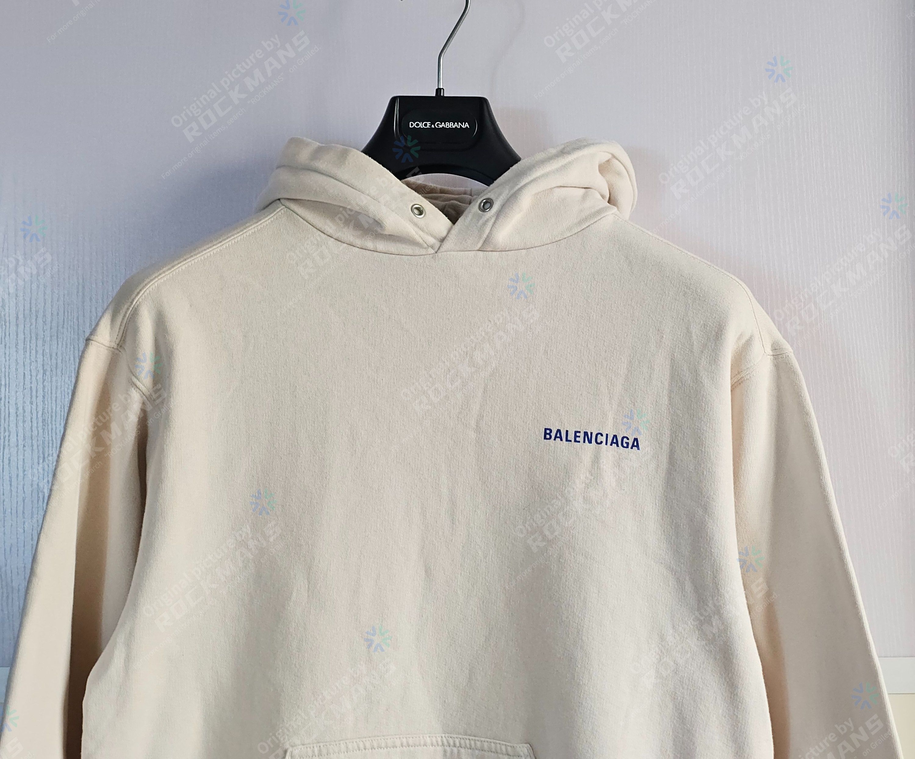 Balenciaga Balenciaga Unisex Beige Hoodie/Sweatshirts Size XXS Size XXS / US 00 / IT 34 - 2 Thumbnail