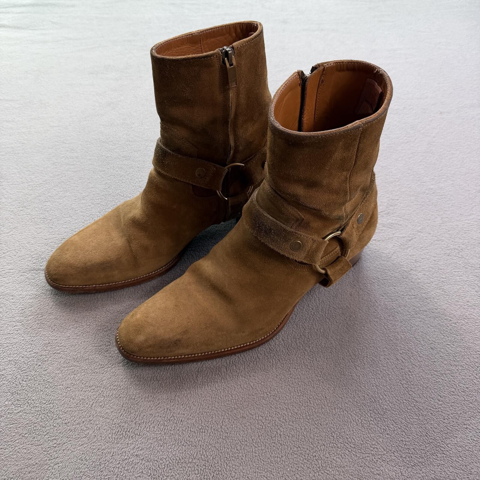 Saint Laurent Paris Saint Laurent Paris Wyatt Harness Suede Boots Tan Mens US 8 Size US 8 / EU 41 - 1 Thumbnail
