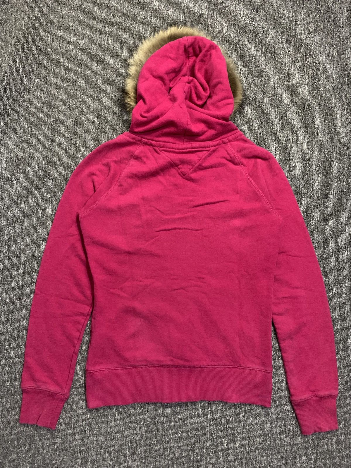 Tommy Hilfiger Hilfiger Pink Y2k Distressed Zip Fur Hoodie Size M / US 6-8 / IT 42-44 - 3 Thumbnail