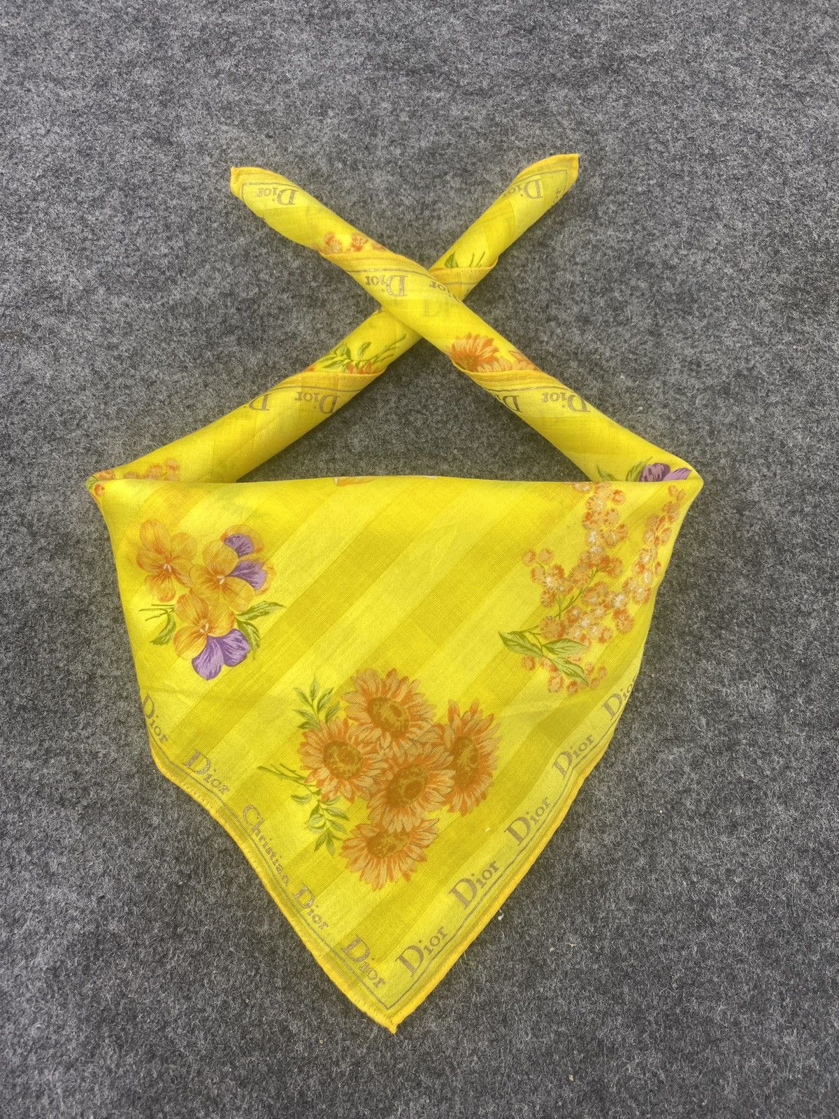 Vintage Christian Dior Handkerchief / Bandana / Neckerchief-B064 Size ONE SIZE - 2 Thumbnail