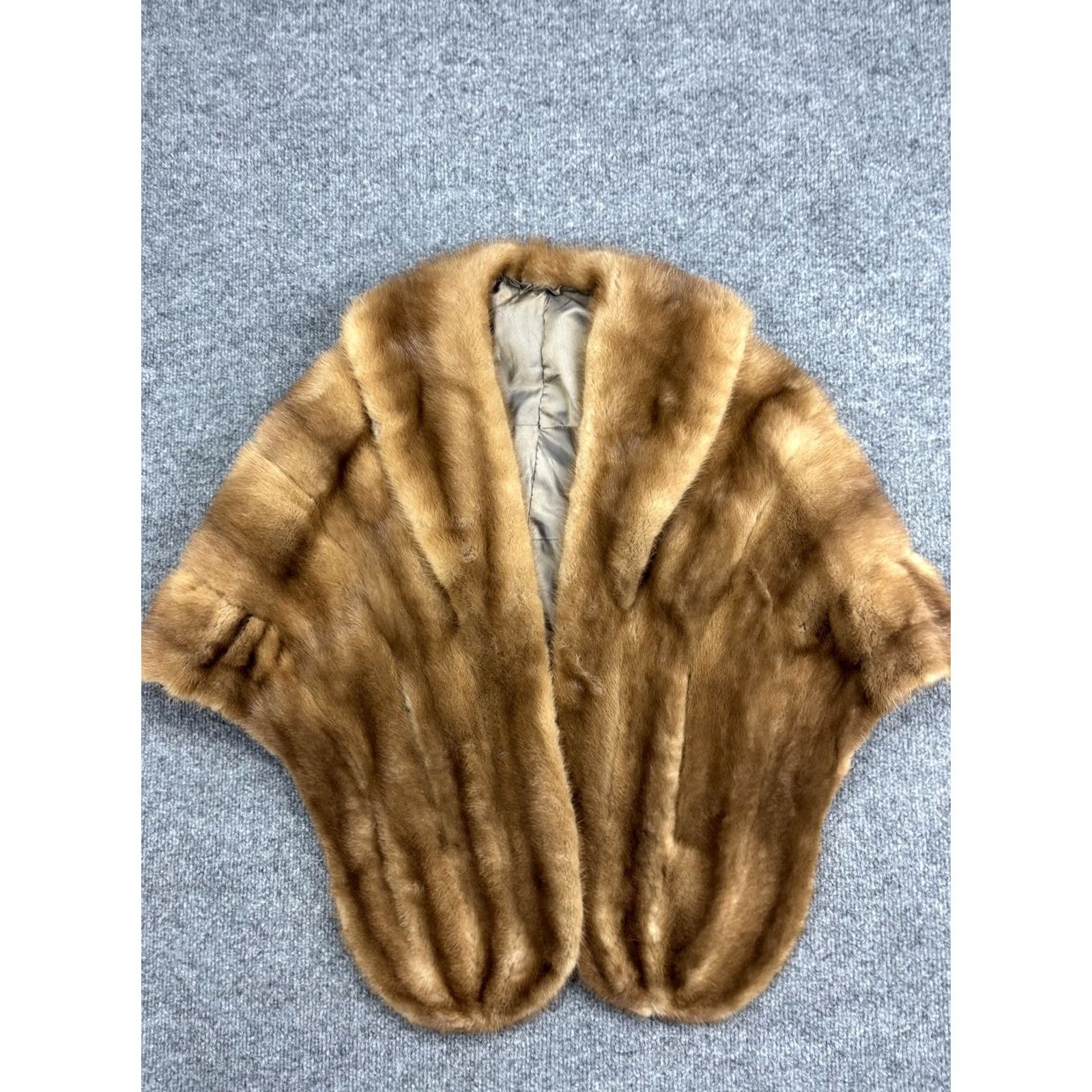 Vintage VINTAGE Fur Cape Womens One Size Brown Shawl Wrap Evening Formal Coat Stole Size ONE SIZE - 2 Thumbnail